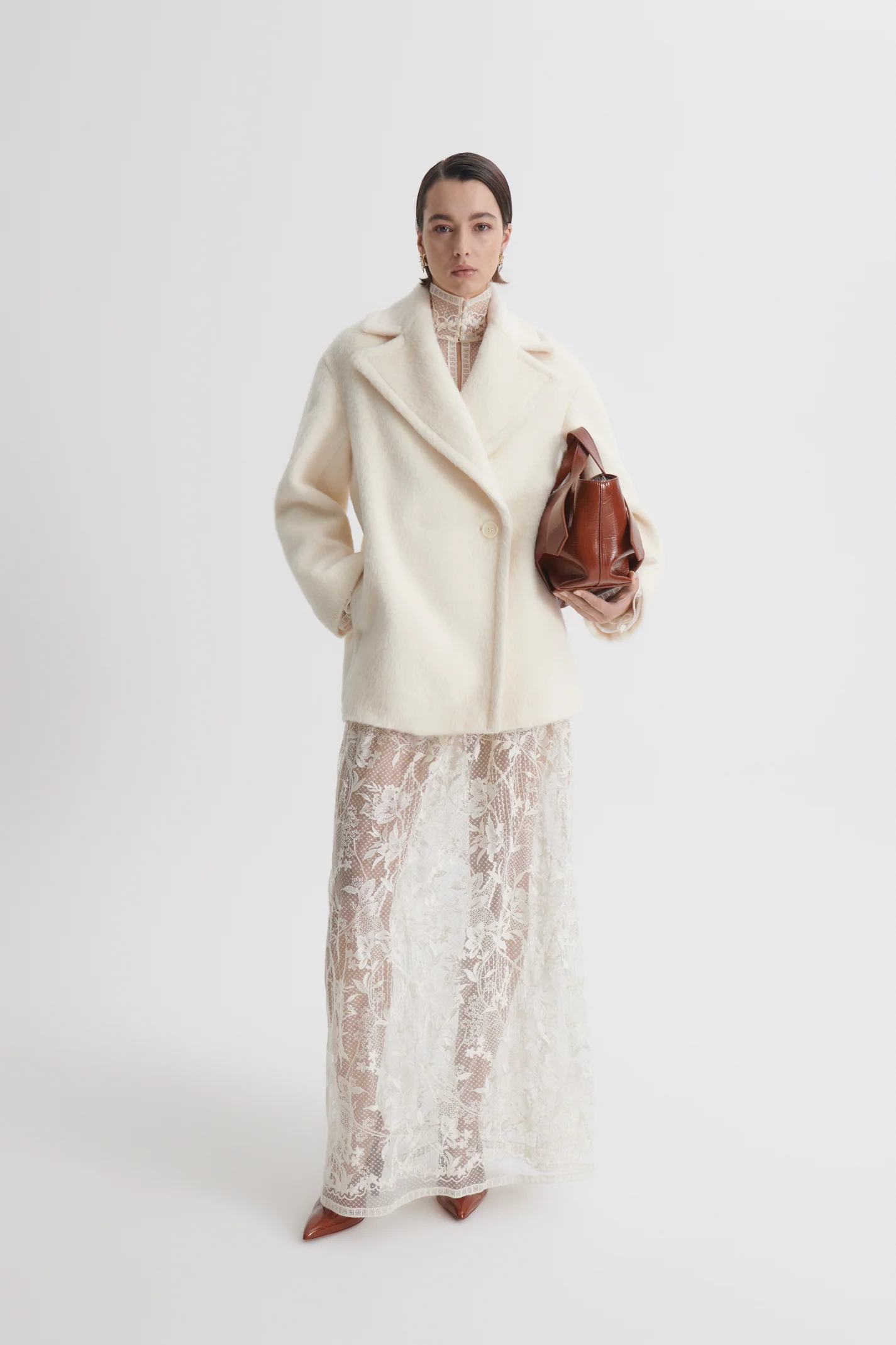 ALPACA COAT - Image 4