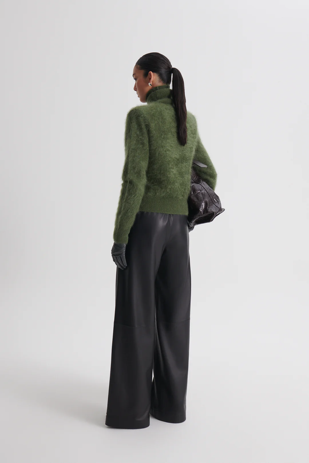 BRUSHED CASHMERE SHOULDER PAD SWEATER - Image 5