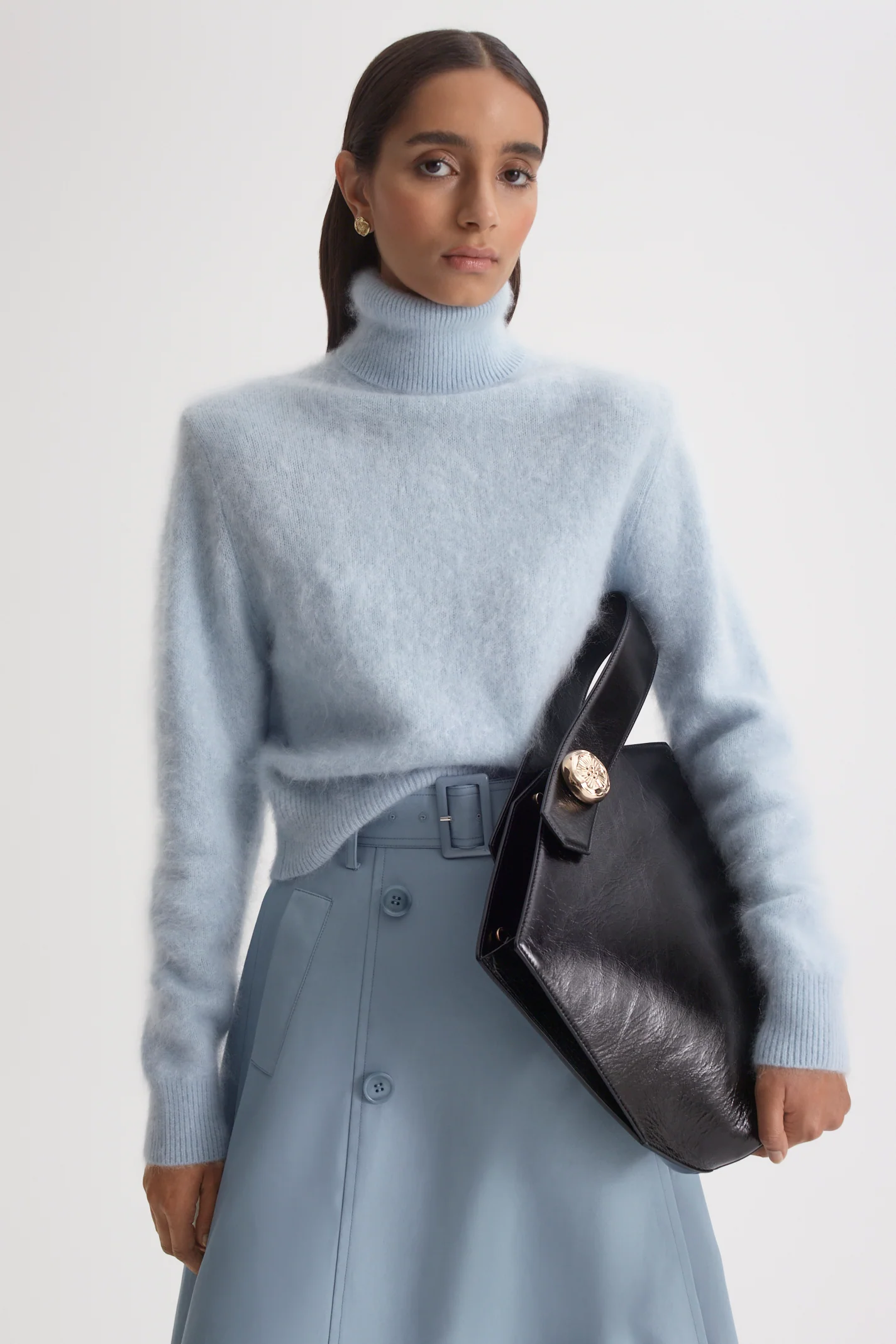 BRUSHED CASHMERE SHOULDER PAD SWEATER - Image 3