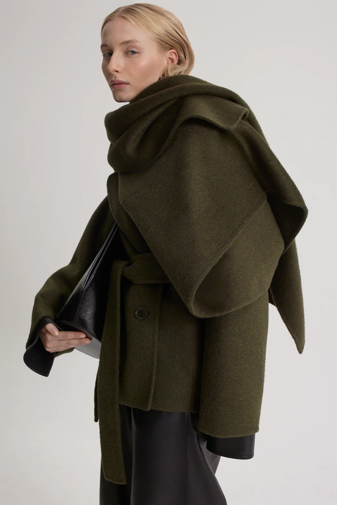 CAPE SCARF - Image 8