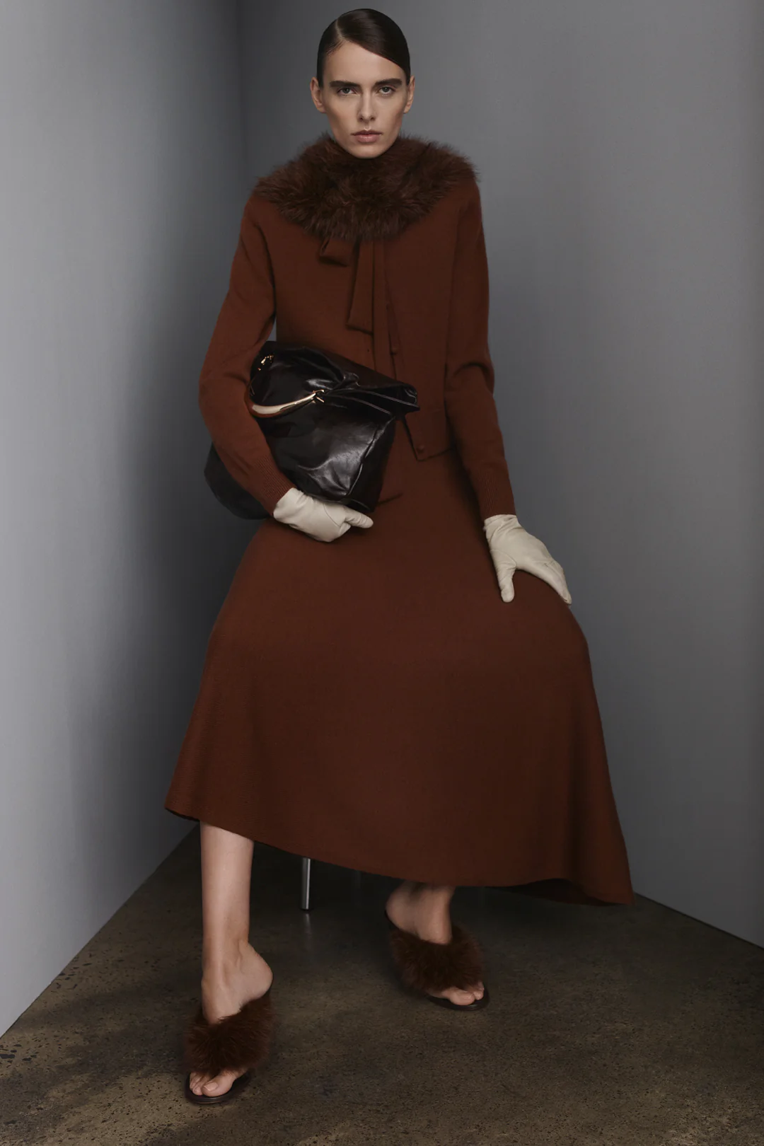 CASHMERE SHOULDER PAD CARDIGAN - Image 3