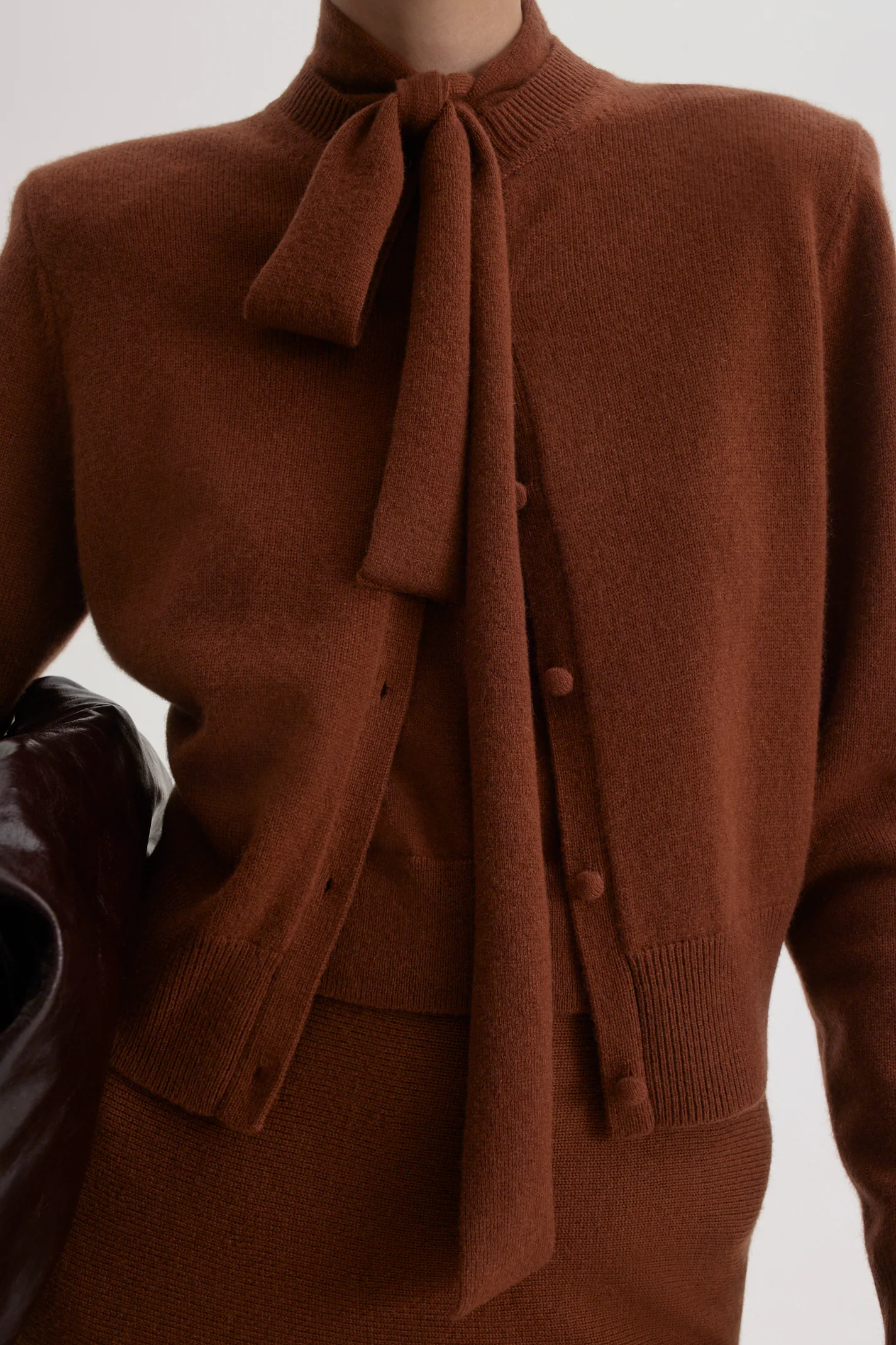 CASHMERE SHOULDER PAD CARDIGAN - Image 7