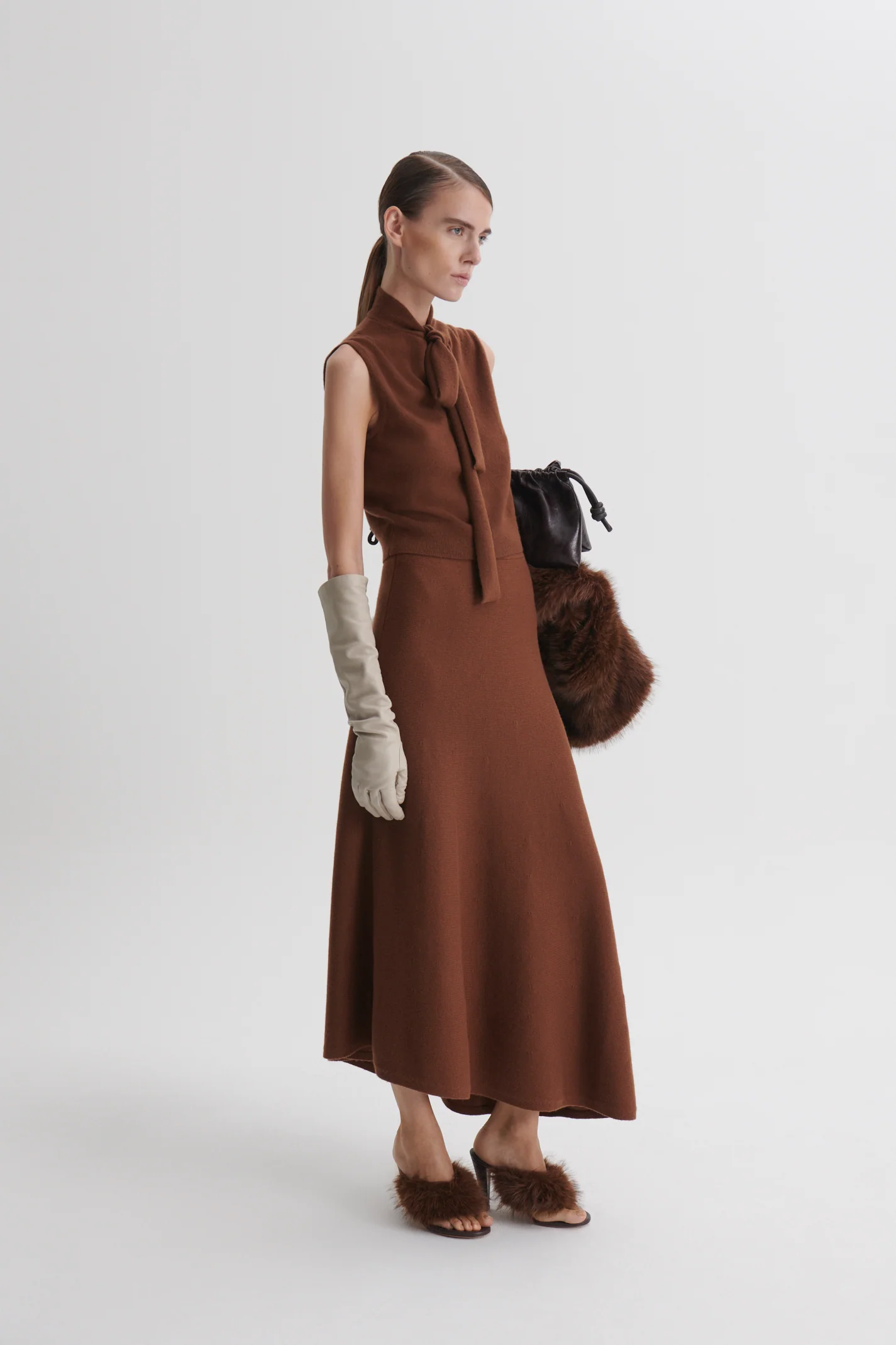 CASHMERE TIE SLEEVELESS TANK - Image 6
