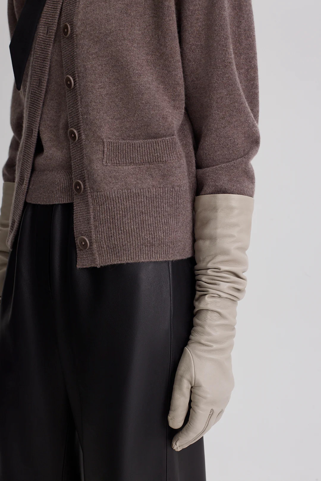 CASHMERE WOOL CARDIGAN - Image 8