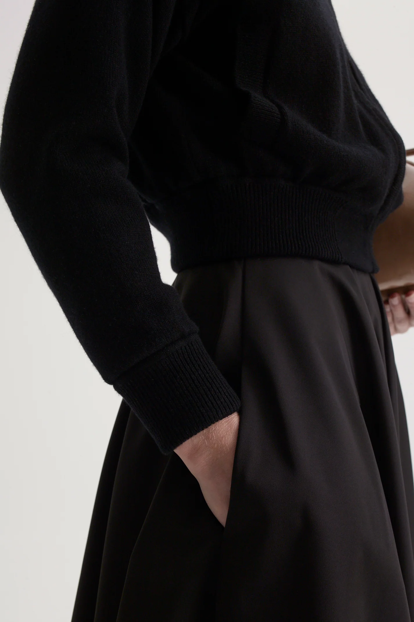 CASHMERE WOOL CREW BOMBER - Image 8
