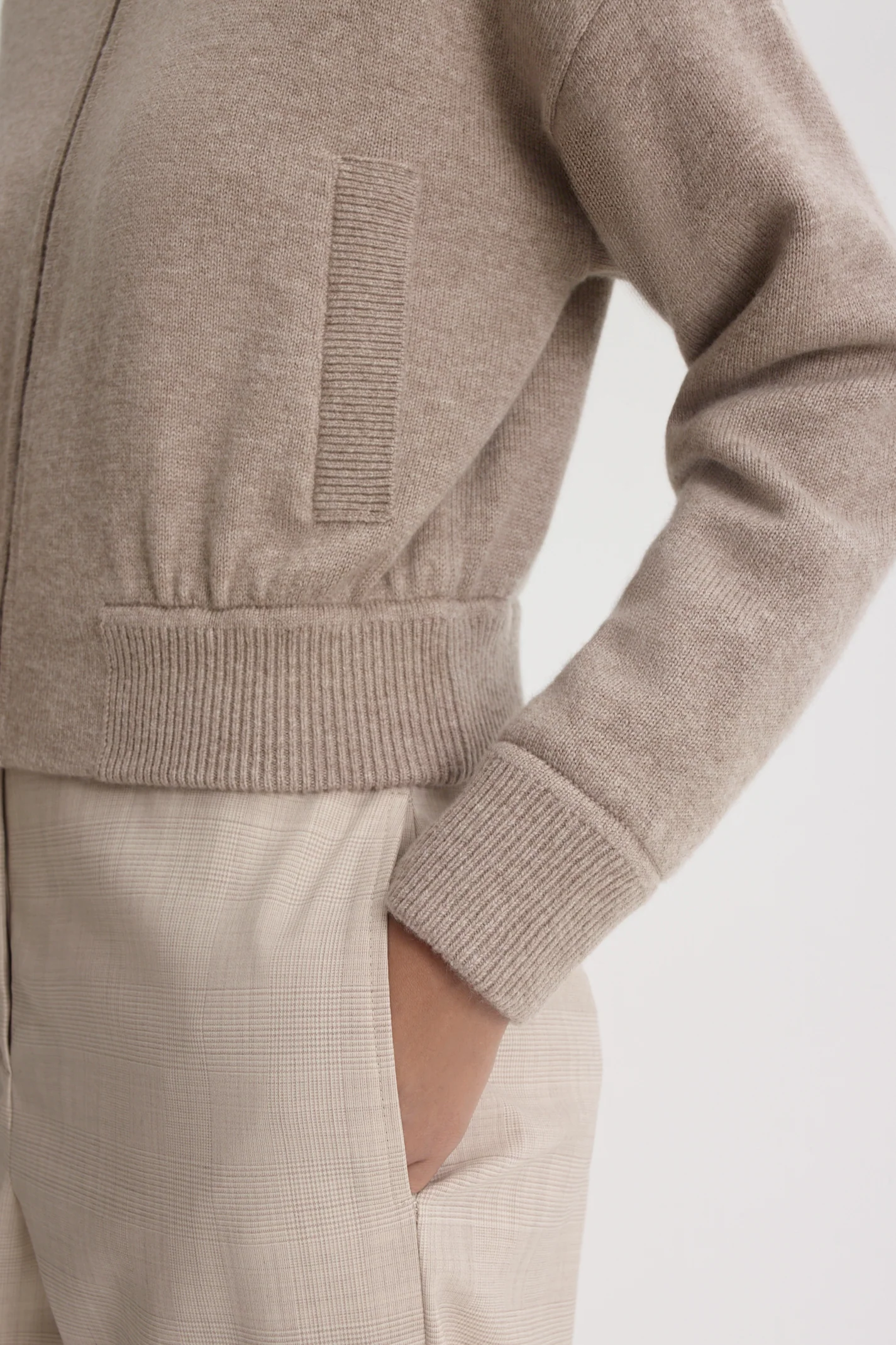 CASHMERE WOOL CREW BOMBER - Image 7