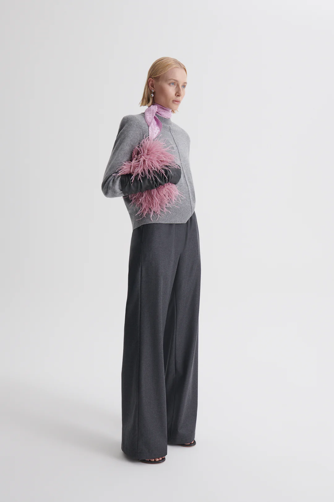 CASHMERE WOOL CREW SWEATER - Image 5