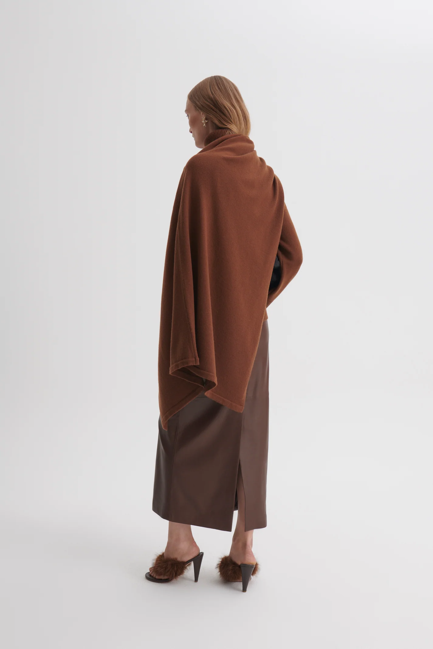 CASHMERE WOOL WRAP - Image 6