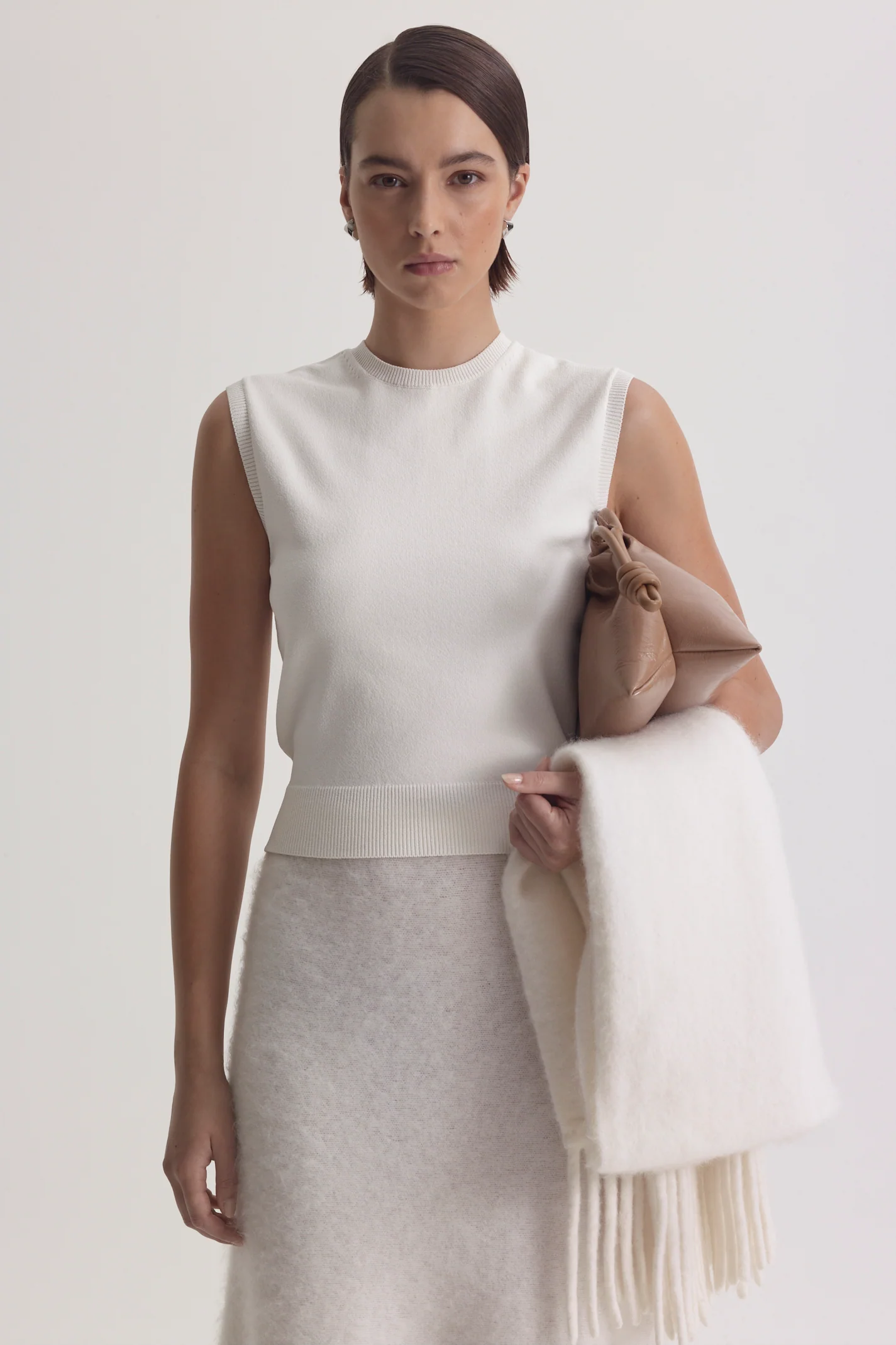 CREPE KNIT JERSEY TANK - Image 3