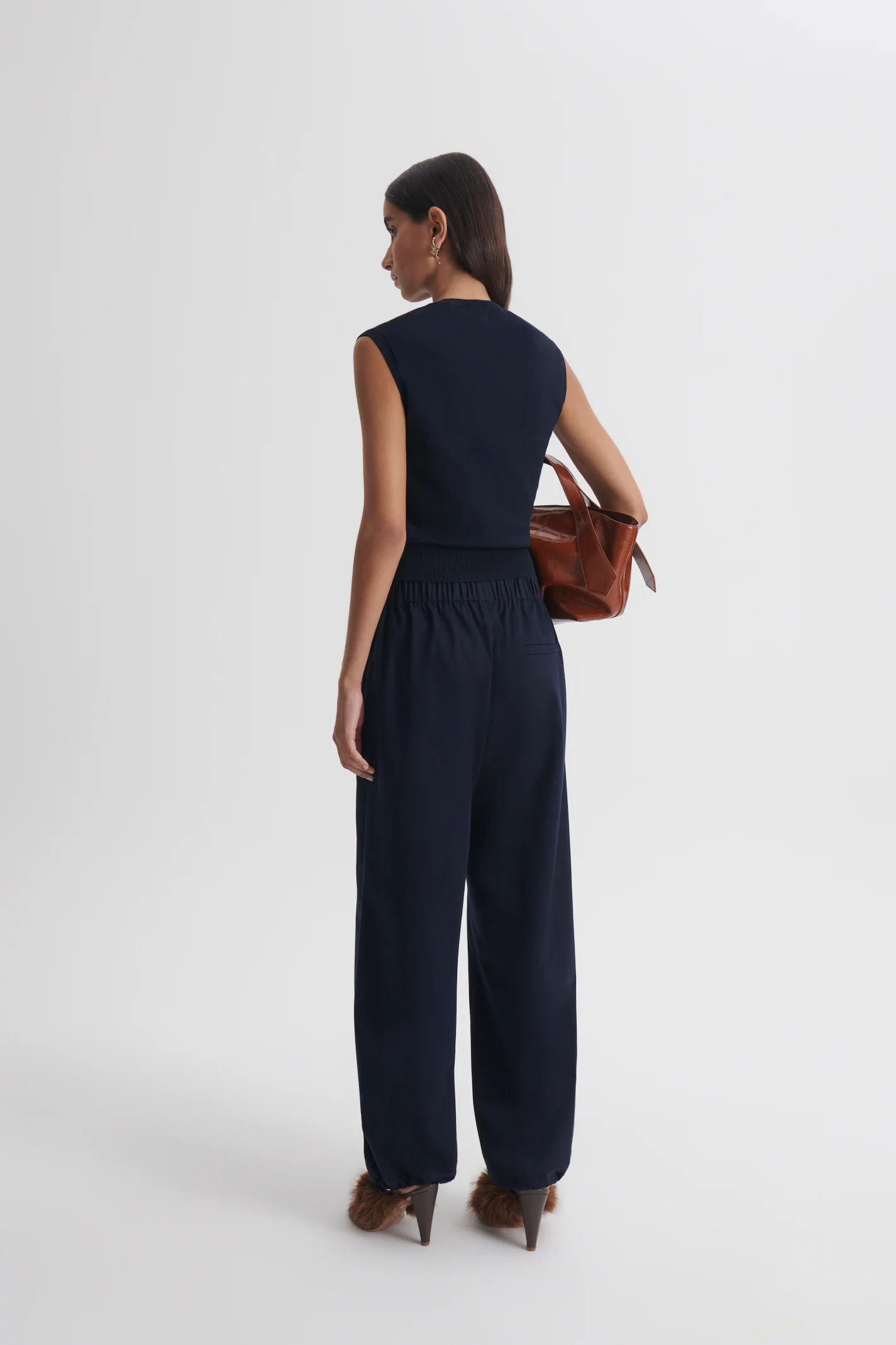 CREPE KNIT JERSEY TANK - Image 6
