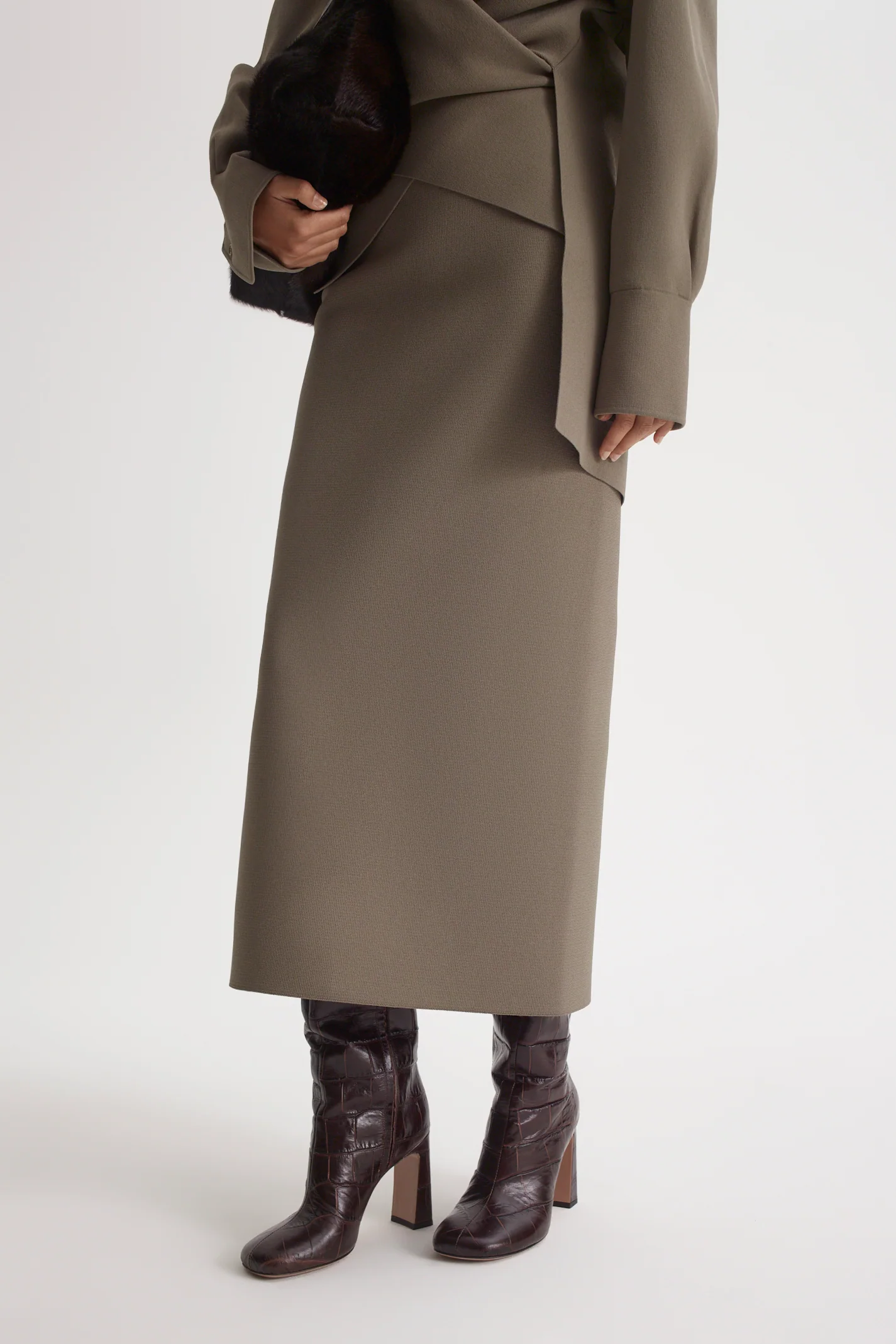 CREPE KNIT PENCIL LONG SKIRT - Image 7