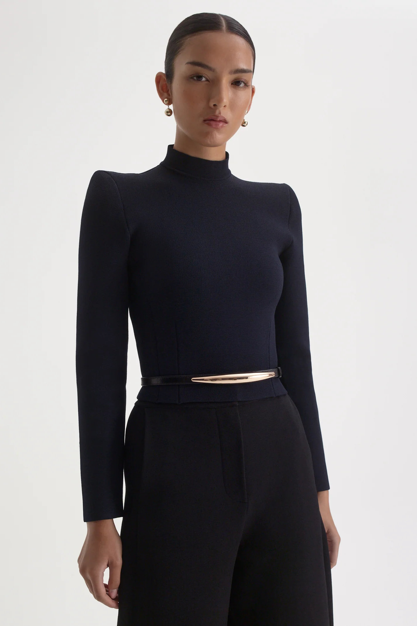 CREPE KNIT SHOULDER PAD TOP - Image 6