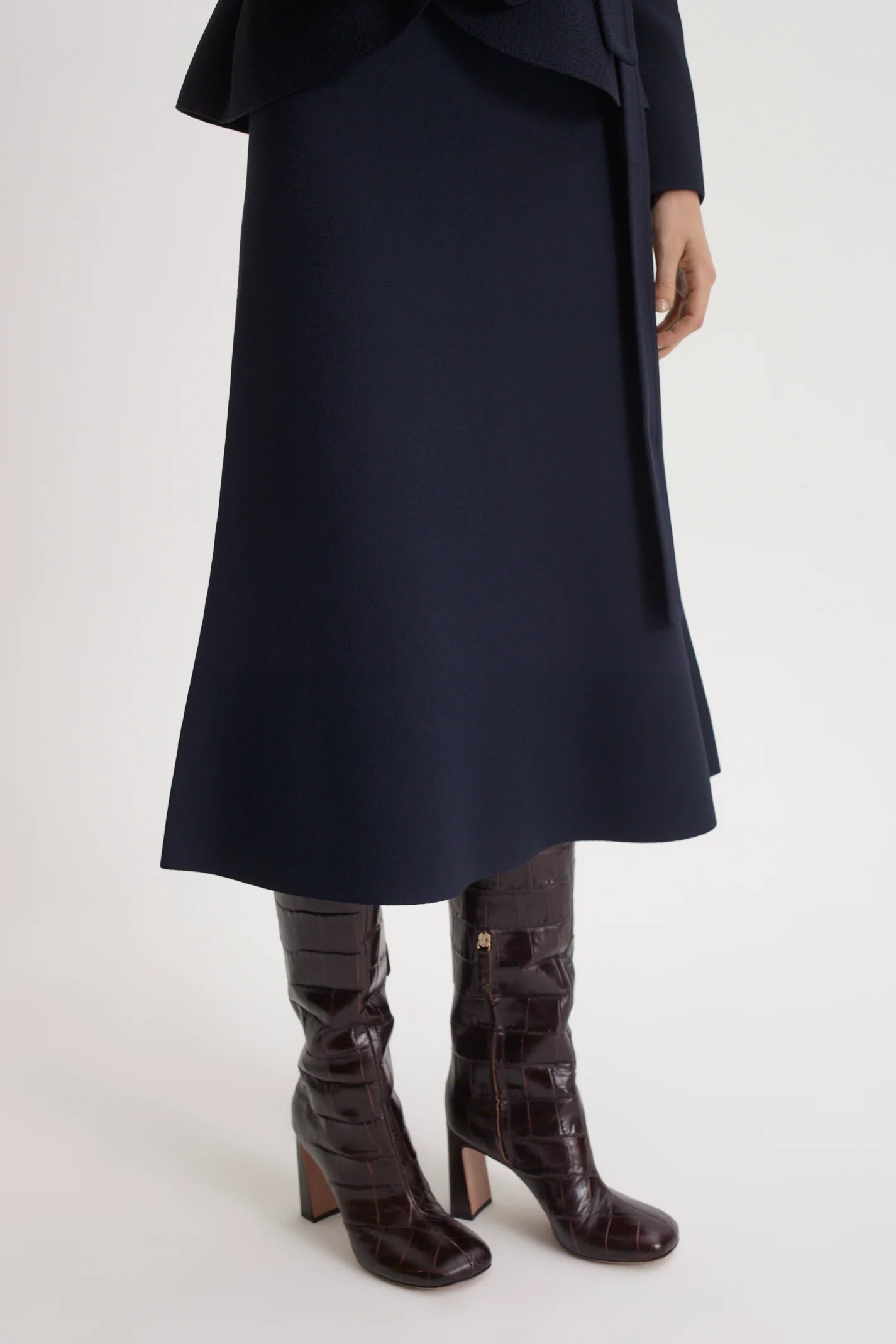 CREPE KNIT SOFT HEM SKIRT - Image 6