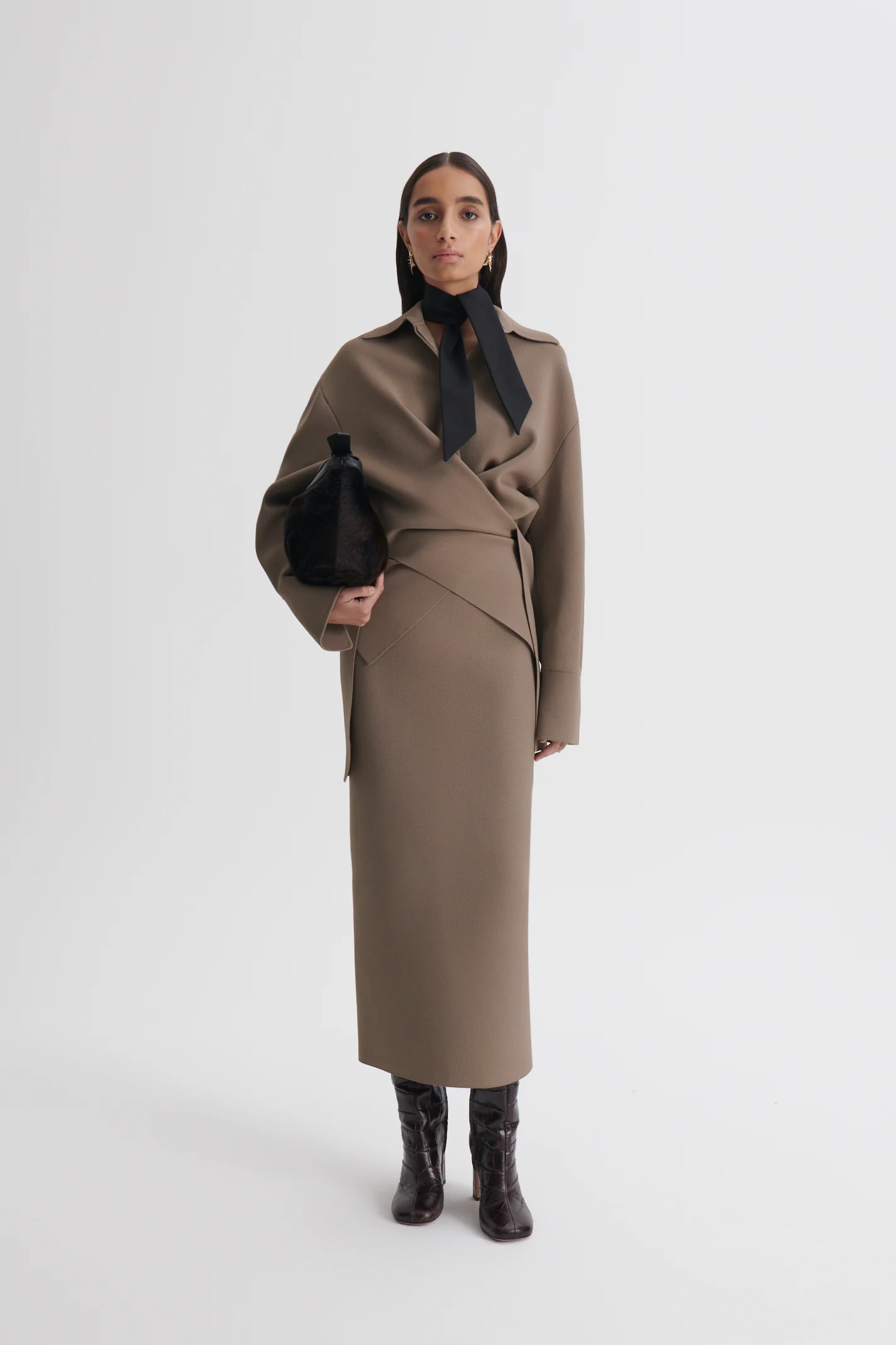 CREPE KNIT TIE SHIRT - Image 4
