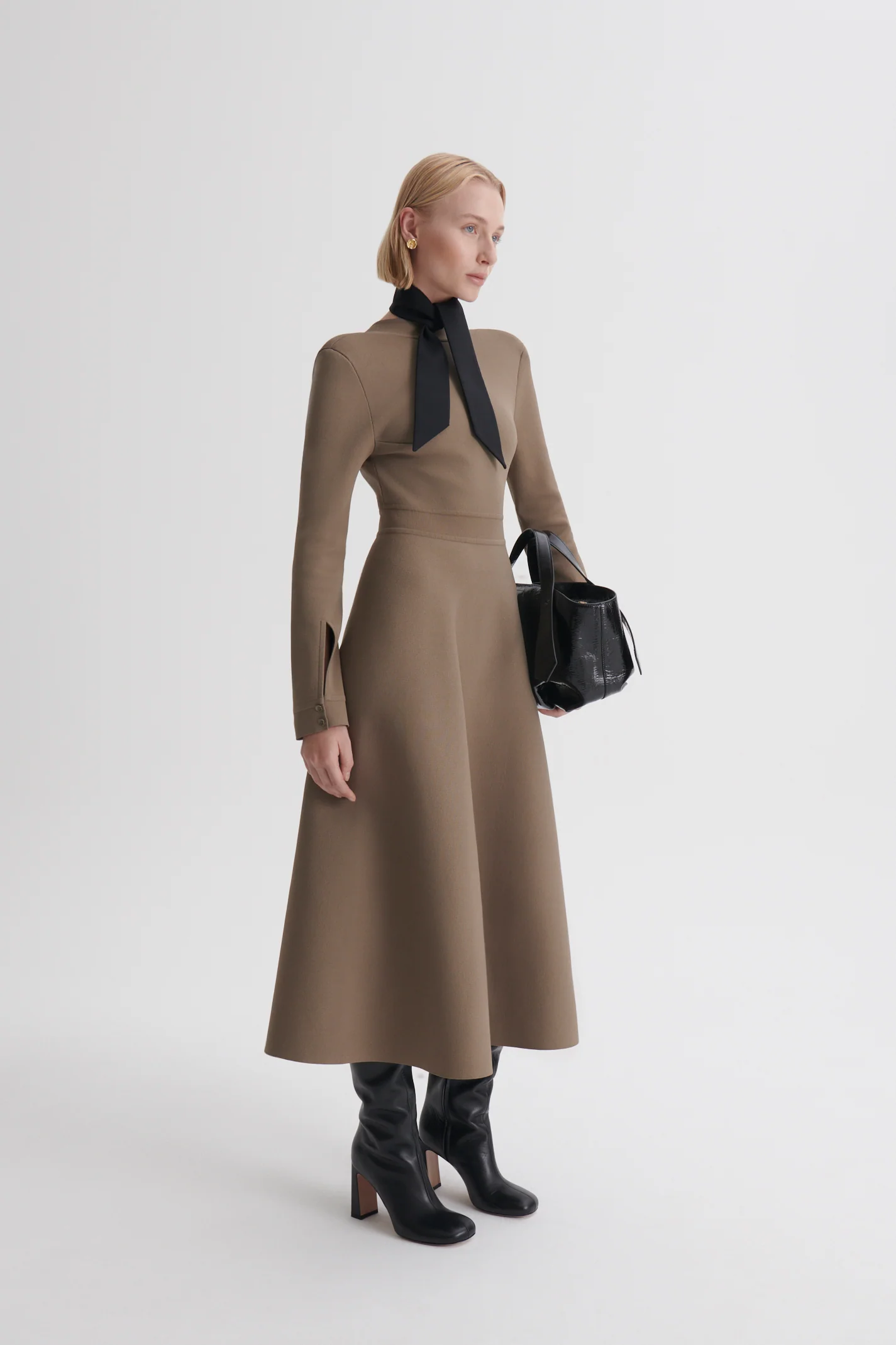 CREPE KNIT WRAP BACK DRESS - Image 4