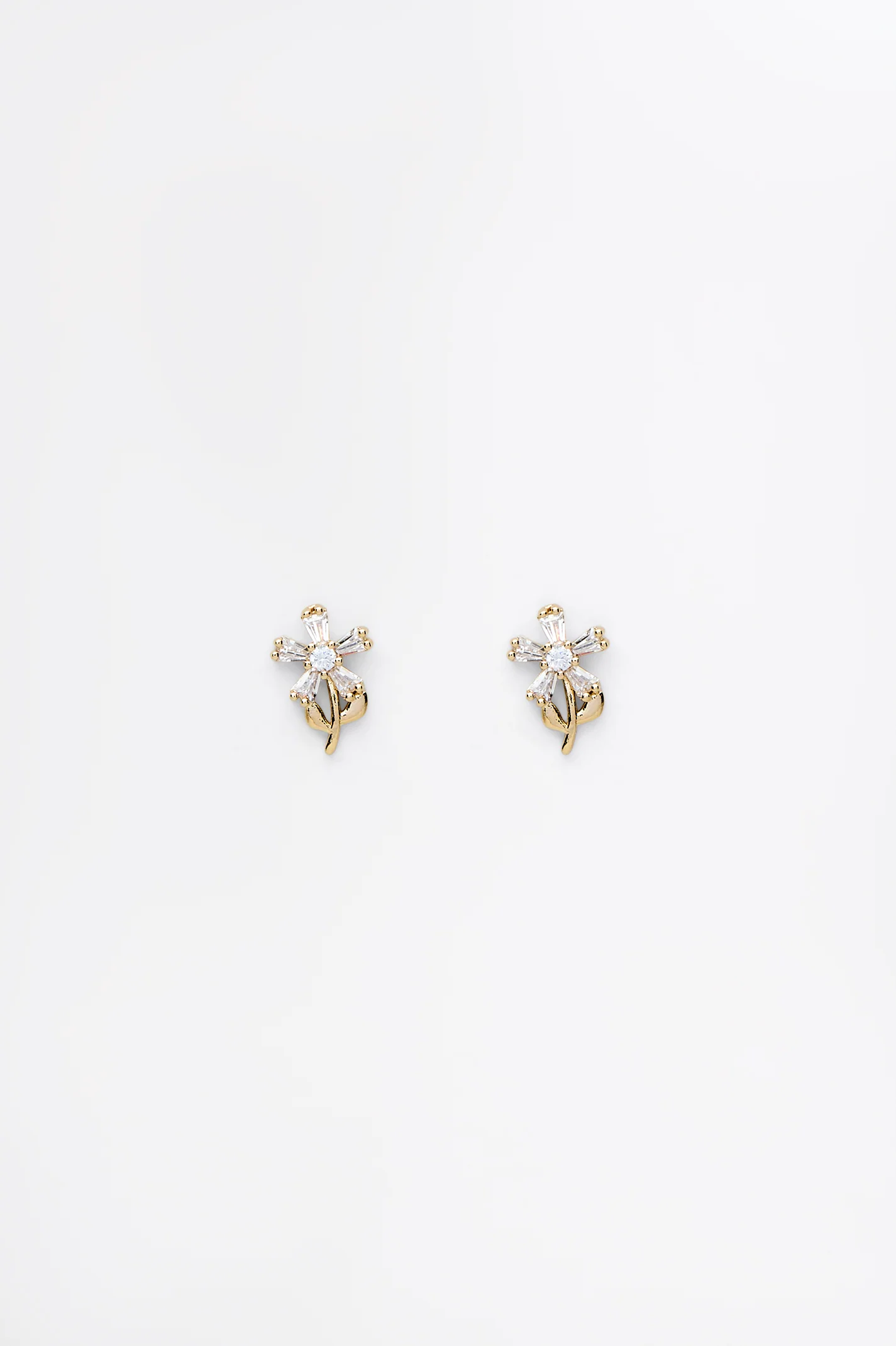 CRYSTAL FLOWER STUDS - Image 2