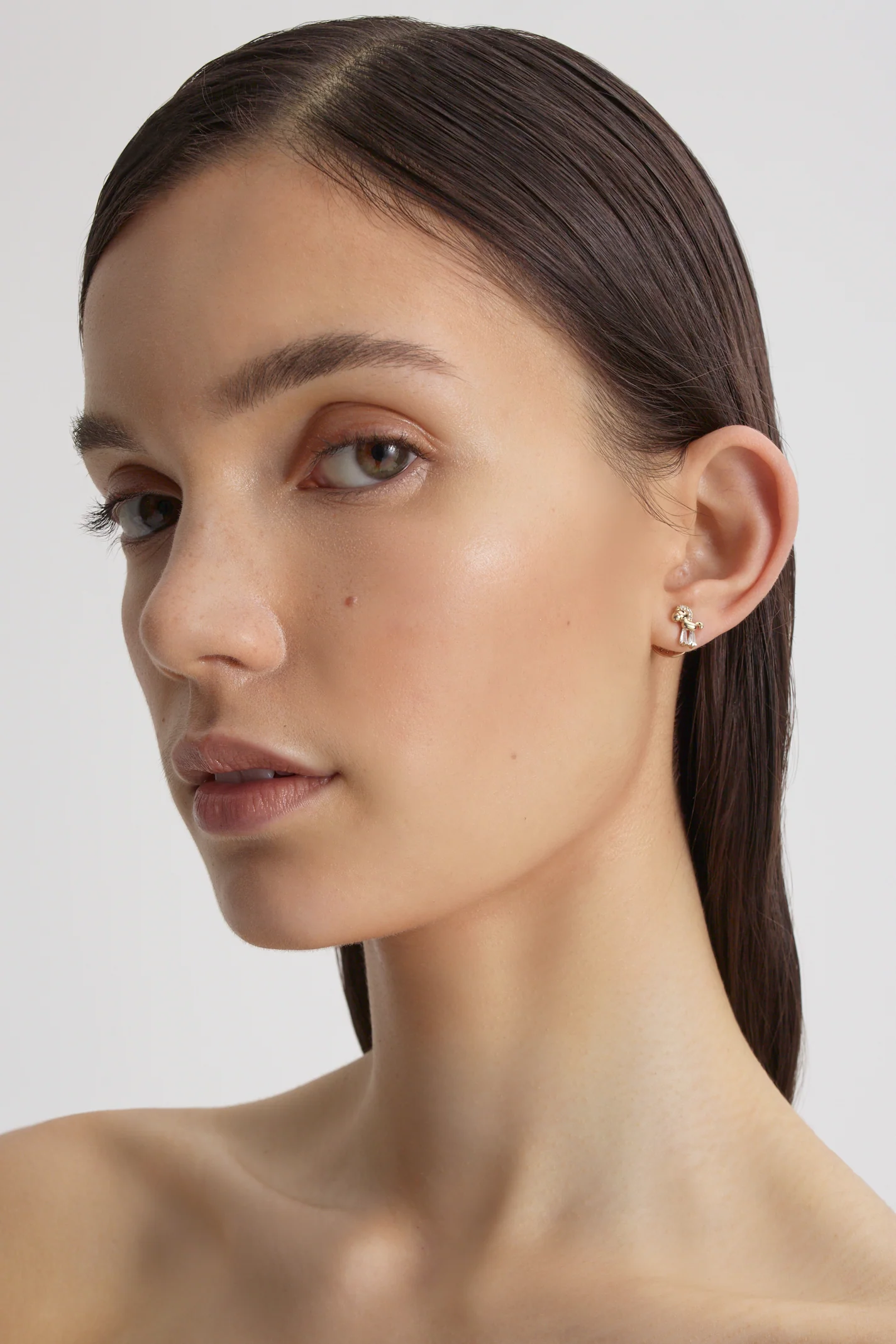 CRYSTAL TROJAN STUDS - Image 3
