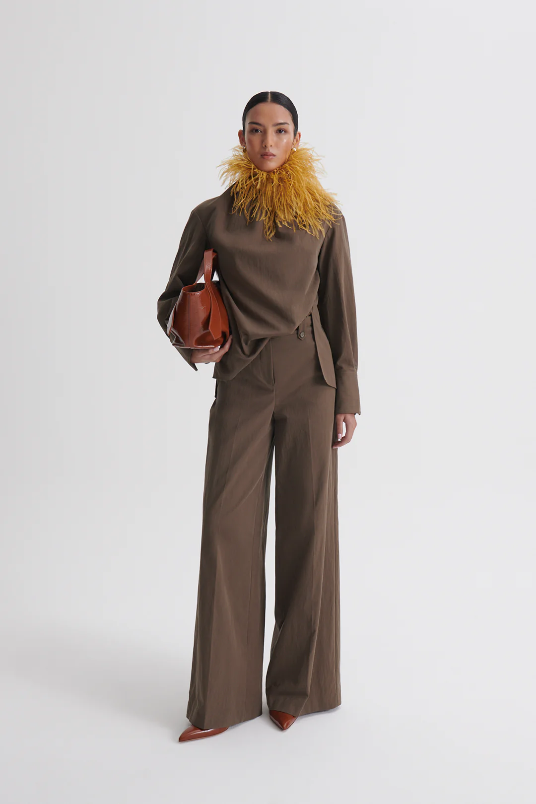 COTTON TWILL CARGO WAIST TROUSER - Image 4