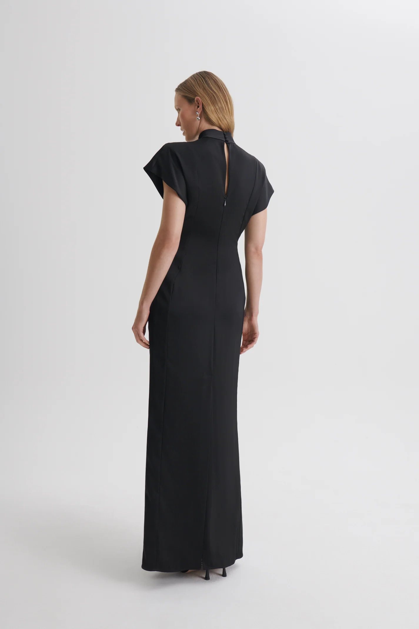 TURBAN GOWN - Image 6