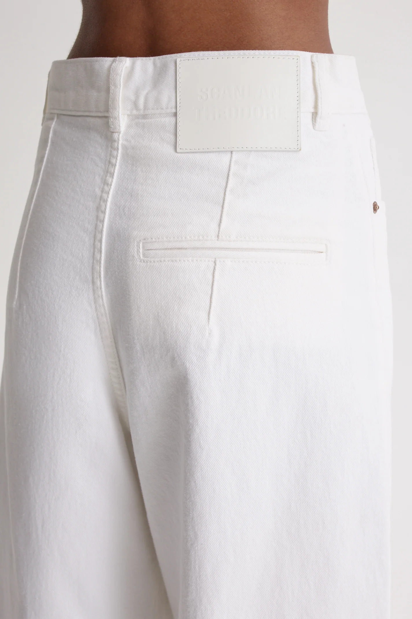 DENIM BARREL LEG JEAN - Image 7