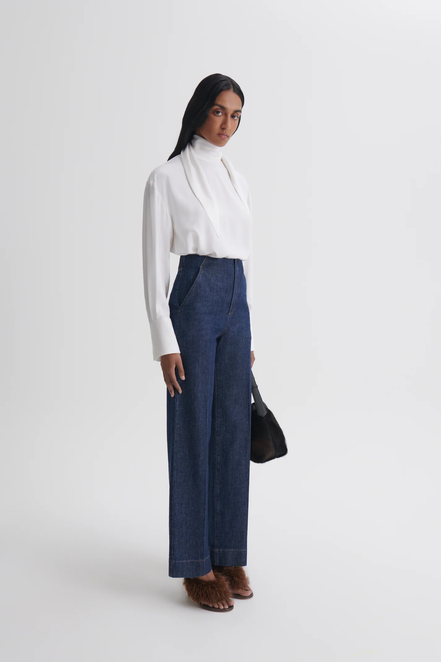DENIM CROPPED 32" JEAN - Image 3