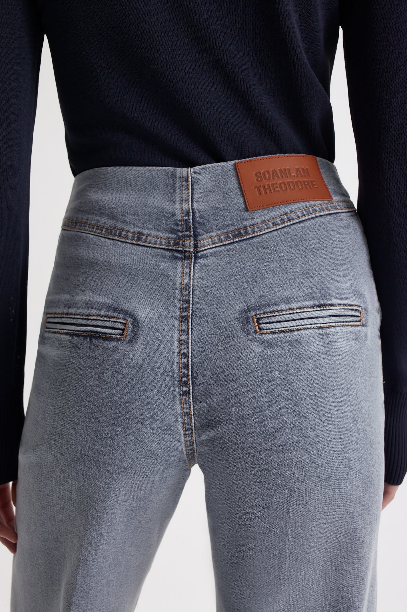 DENIM CROPPED JEAN - Image 8