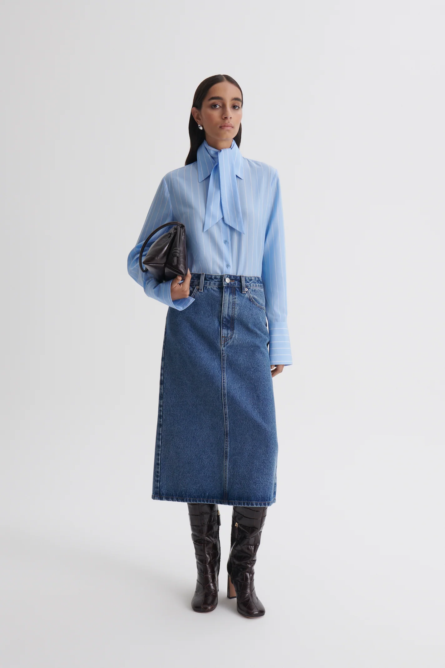 DENIM MID WAIST PENCIL SKIRT - Image 3