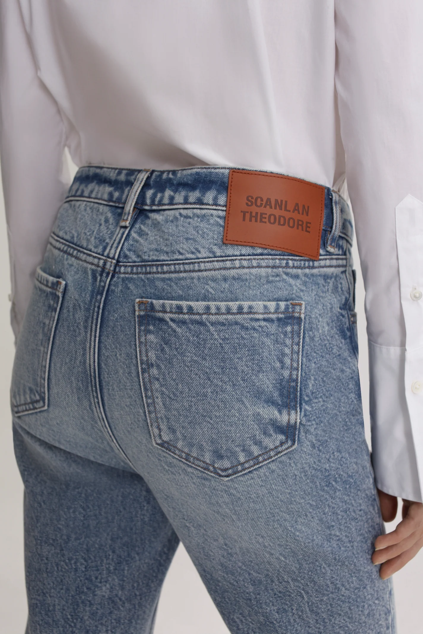DENIM SLOUCHY SLIM JEAN - Image 9