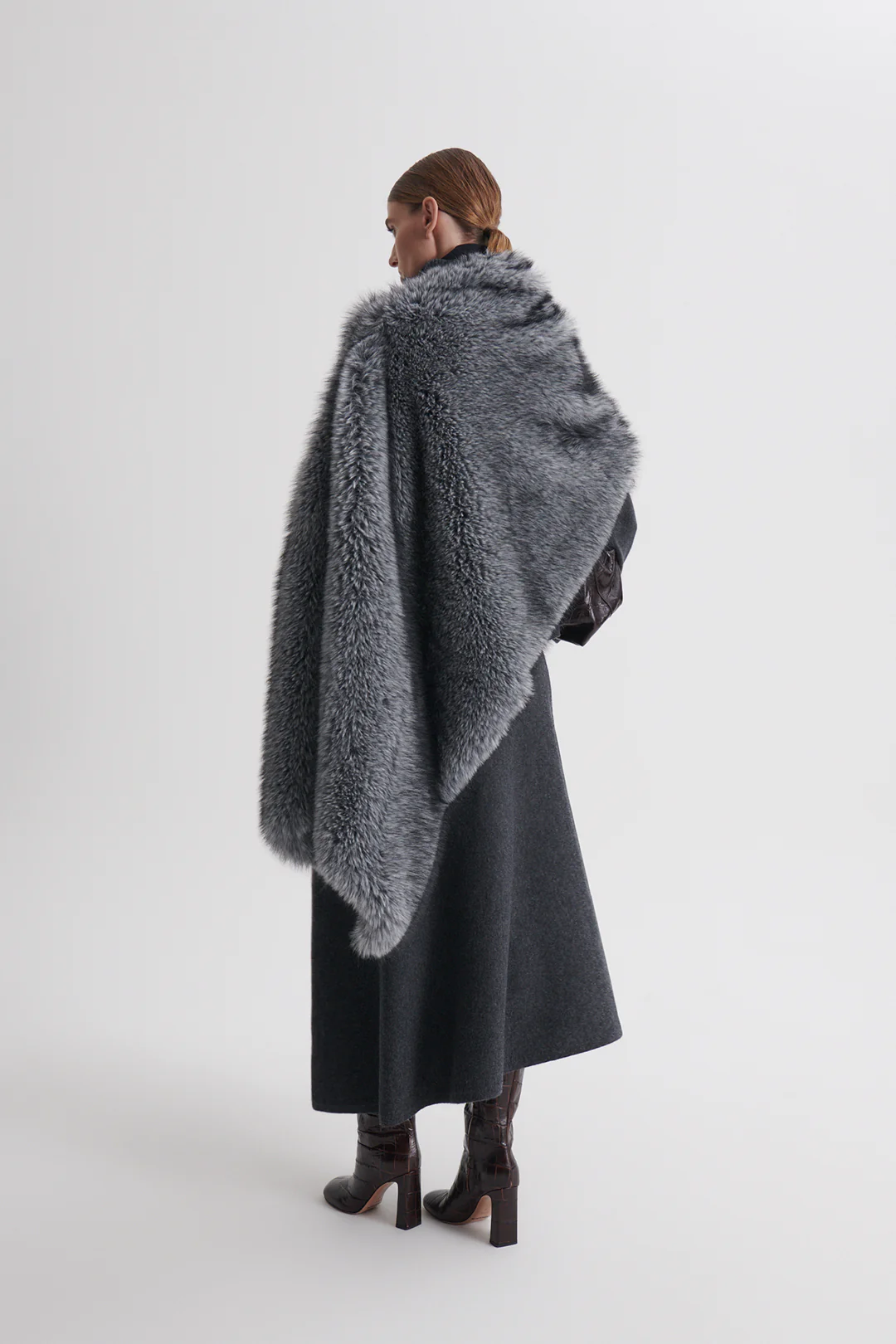 FAUX-FUR CAPE WRAP - Image 6