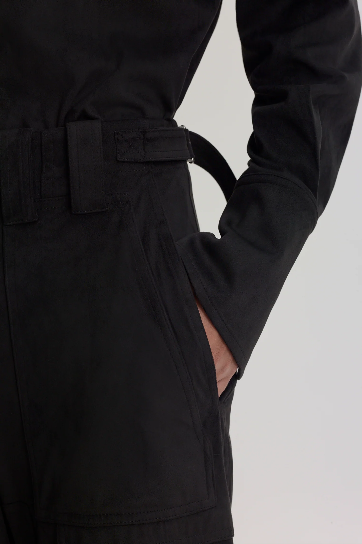 FAUX-SUEDE CROP CARGO - Image 7