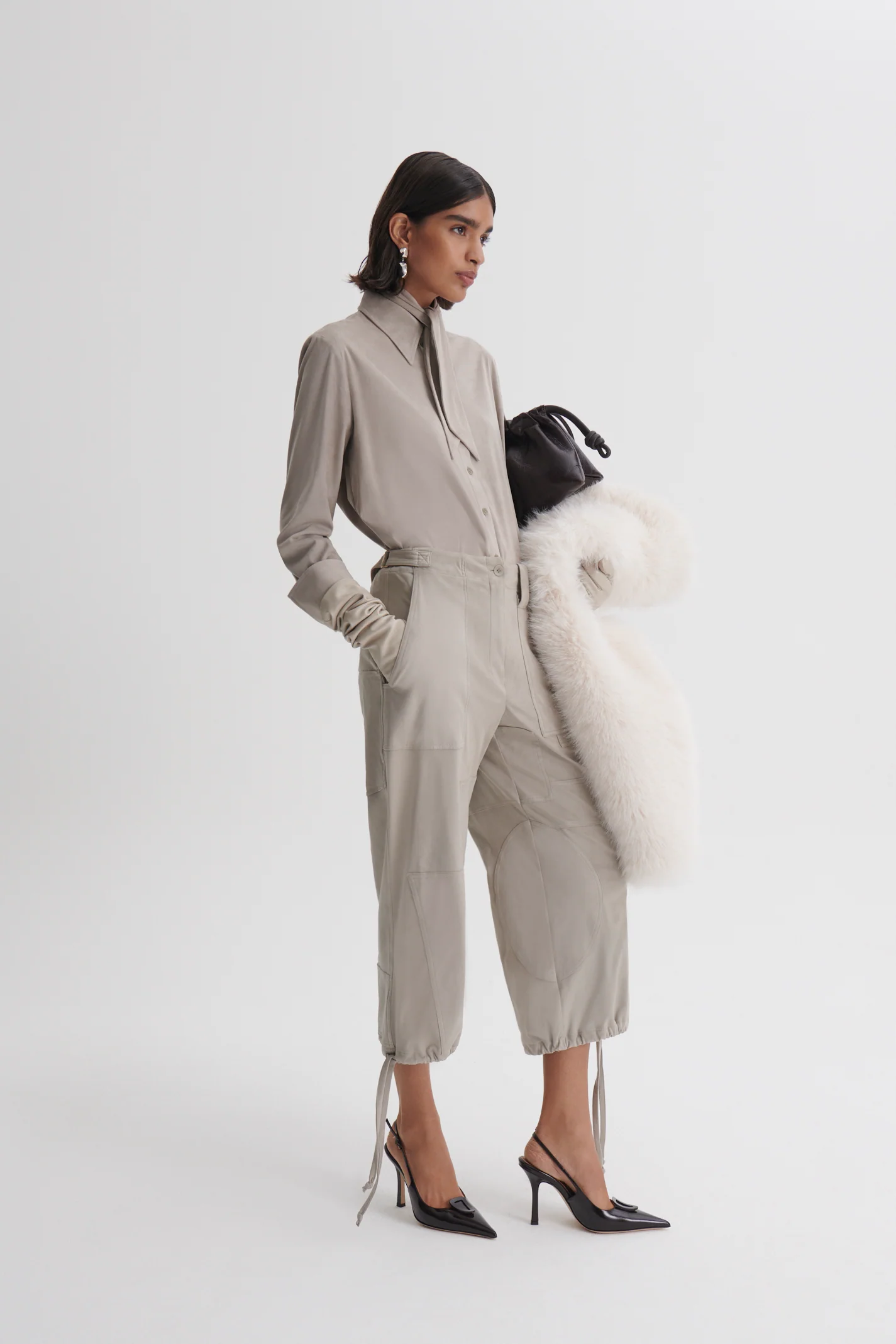 FAUX-SUEDE CROP CARGO - Image 5