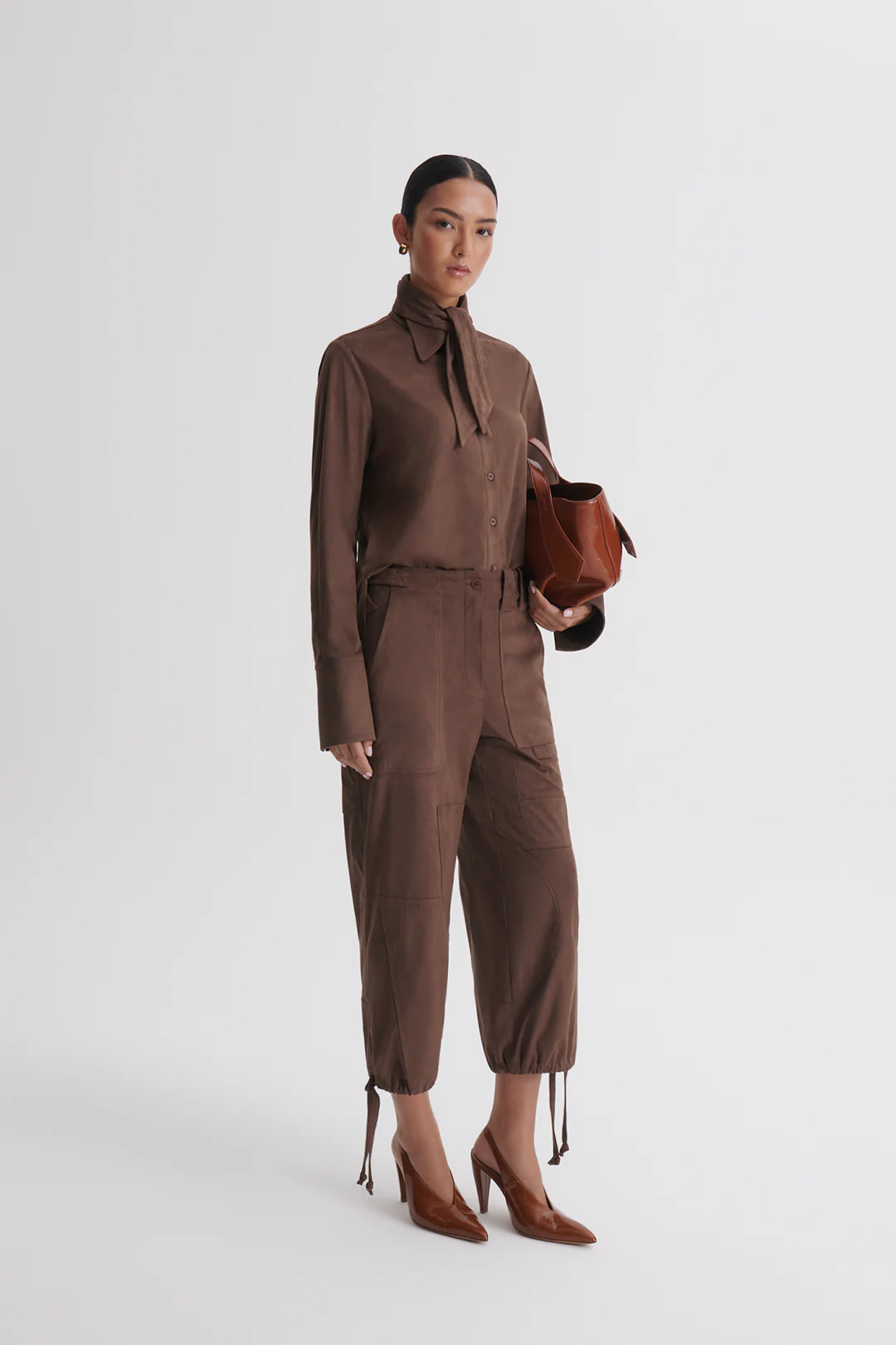 FAUX-SUEDE CROP CARGO - Image 5