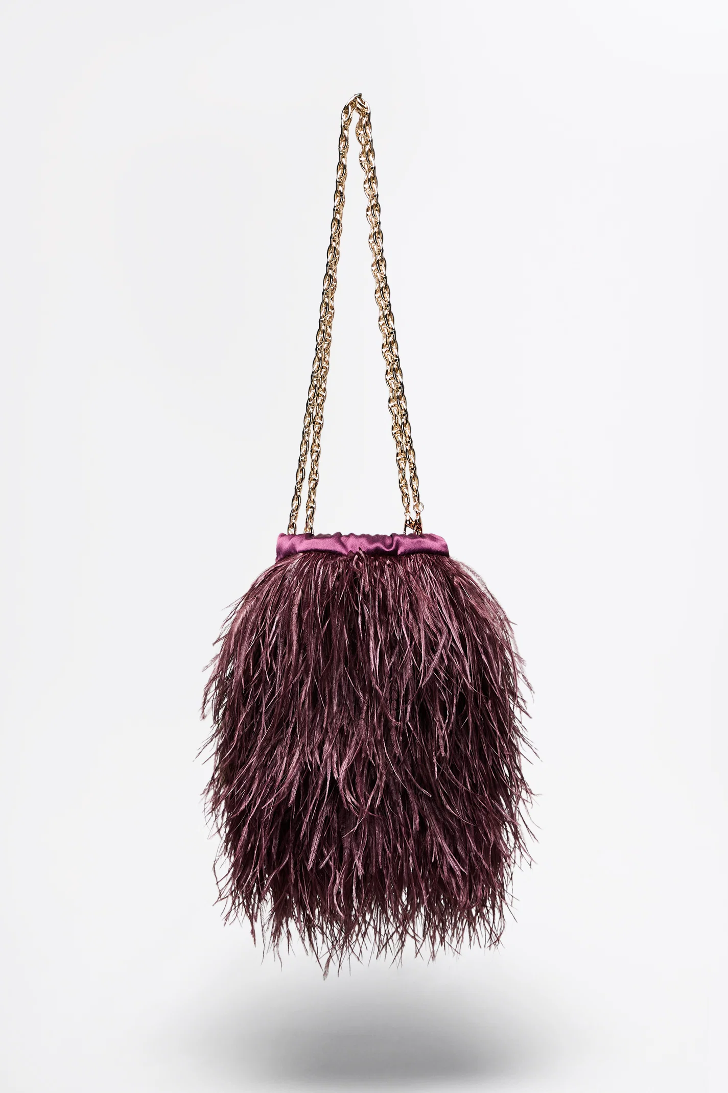 FEATHER BUCKET BAG - Image 2