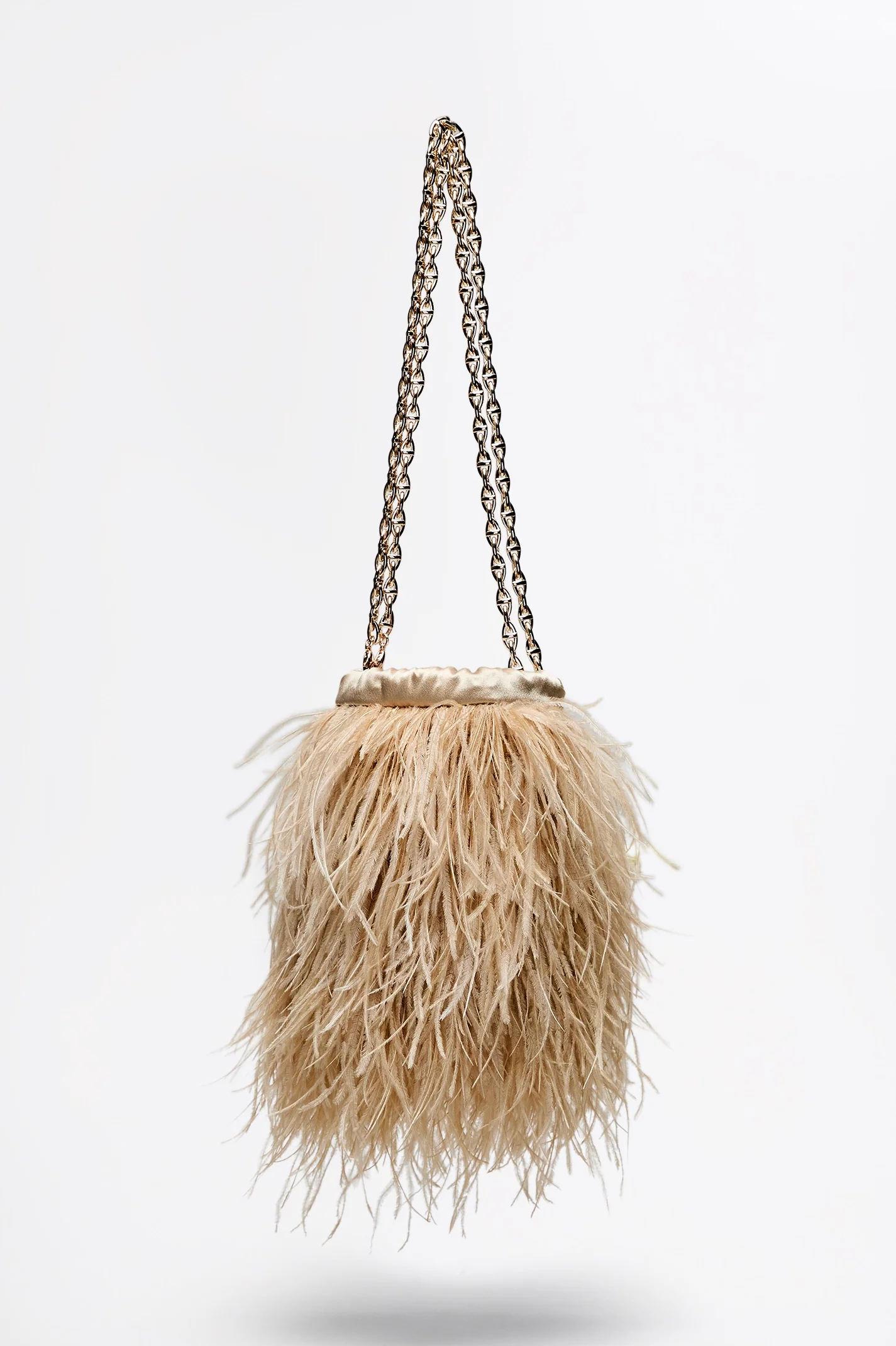 FEATHER BUCKET BAG - Image 5
