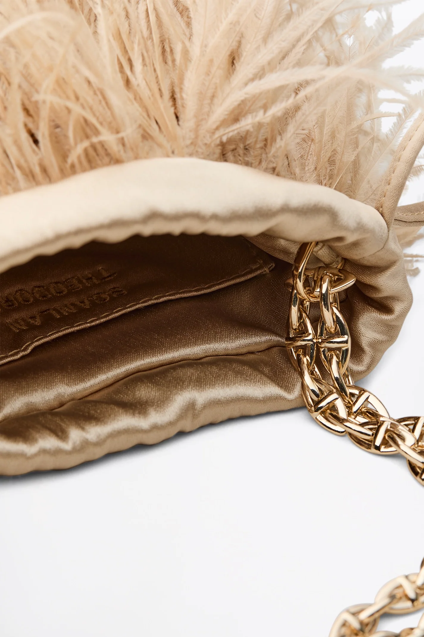 FEATHER BUCKET BAG - Image 6