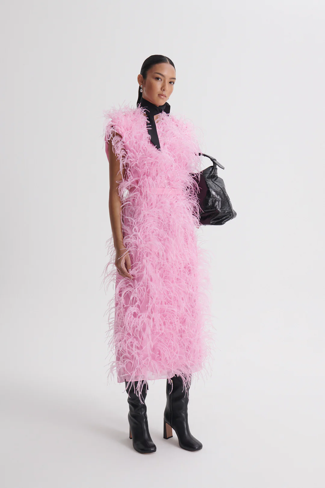 FEATHER GOWN - Image 5