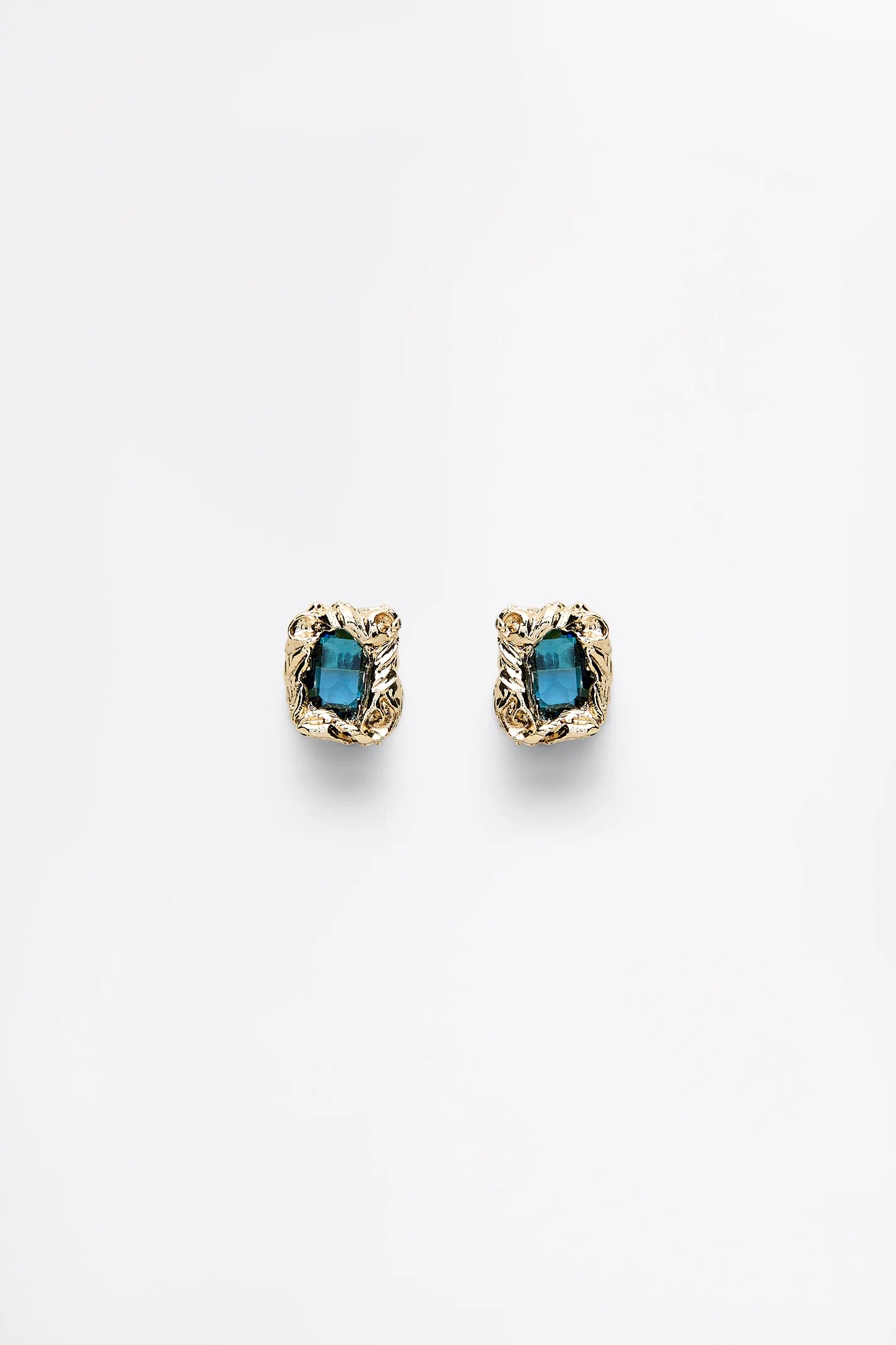 ITALIAN CRYSTAL STUDS - Image 4