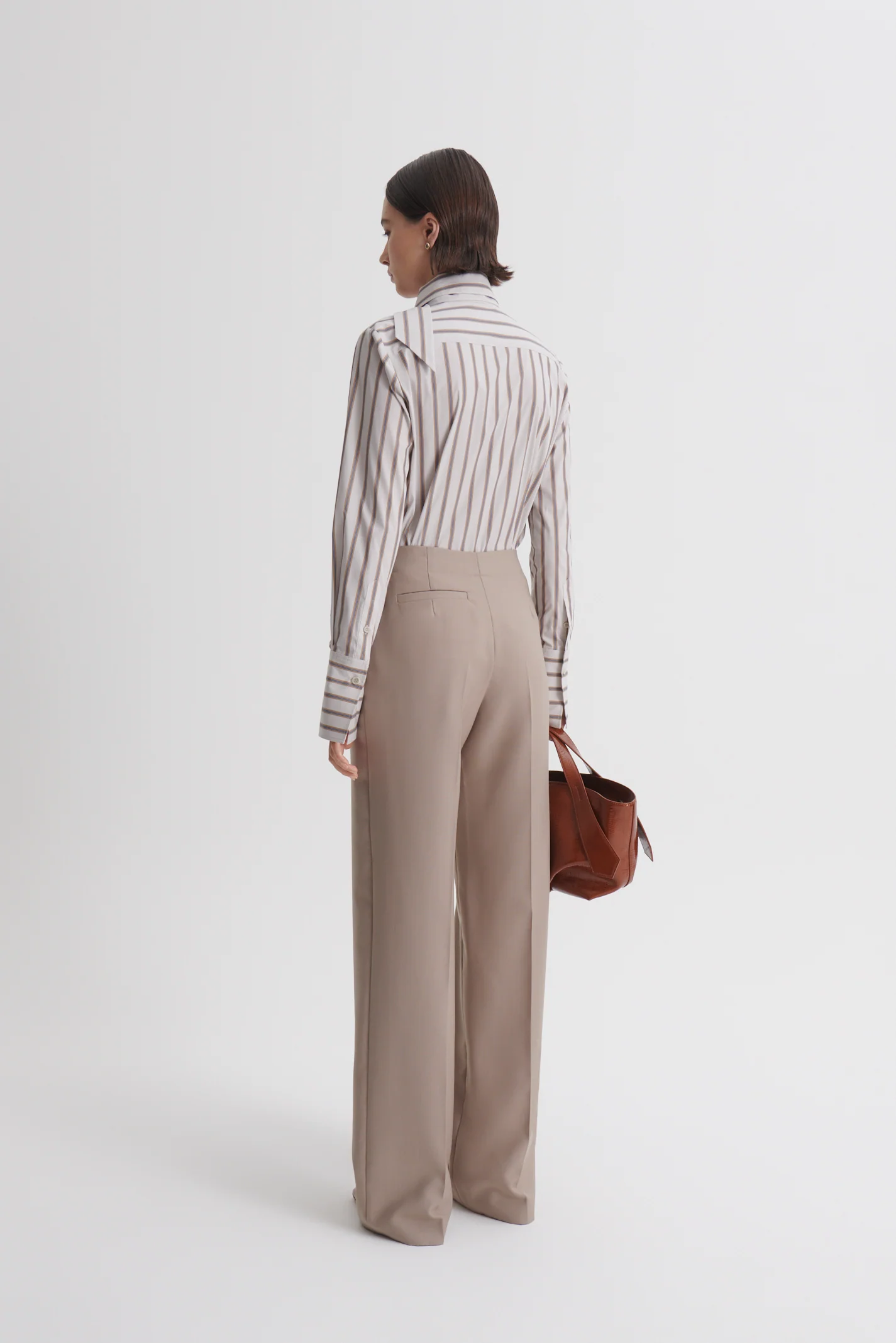 ITALIAN SLOUCHY TROUSER - Image 5