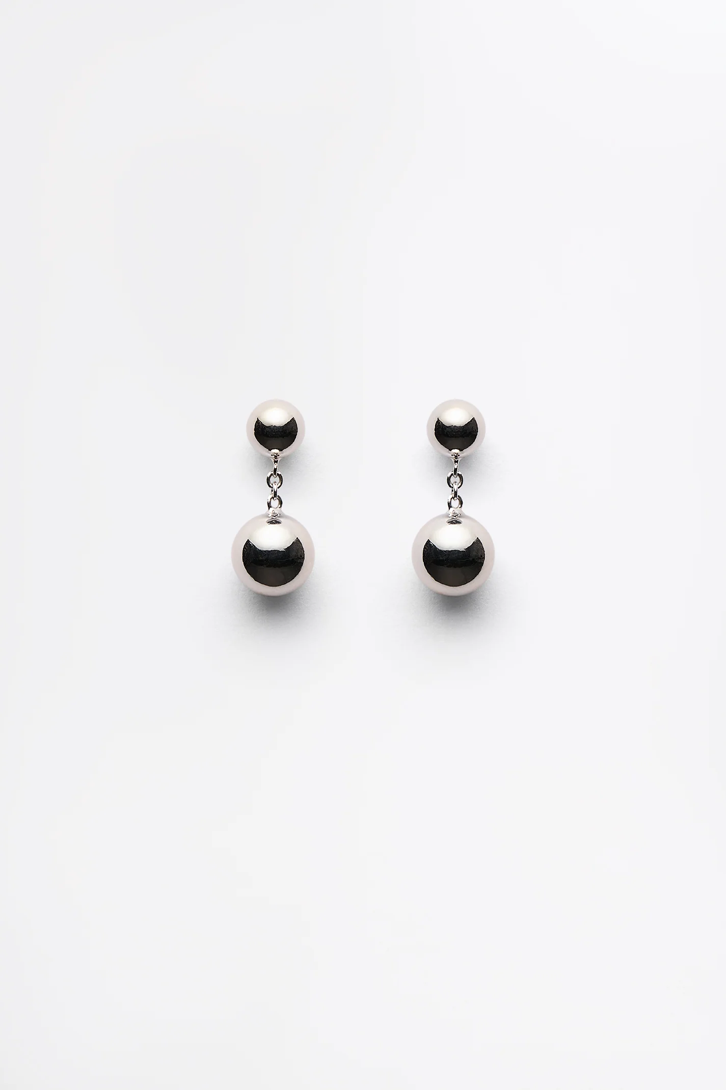 ITALIAN SPHERE DROP EARRINGS - Image 4