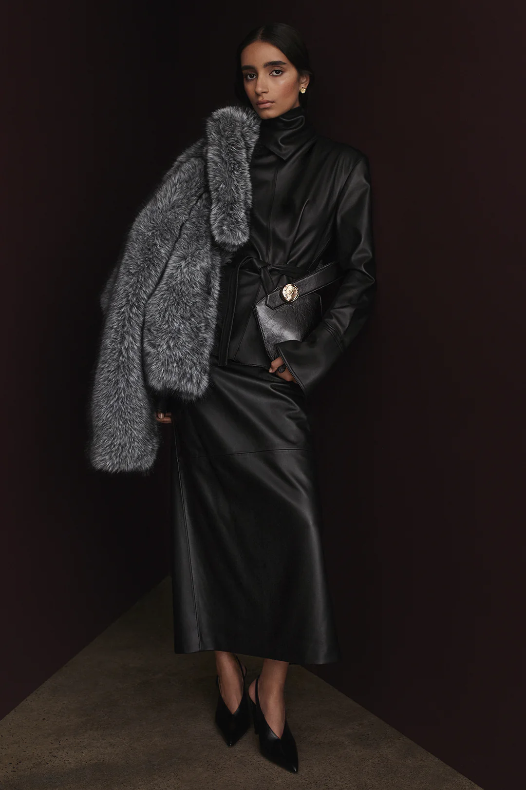 LEATHER PENCIL SKIRT - Image 3