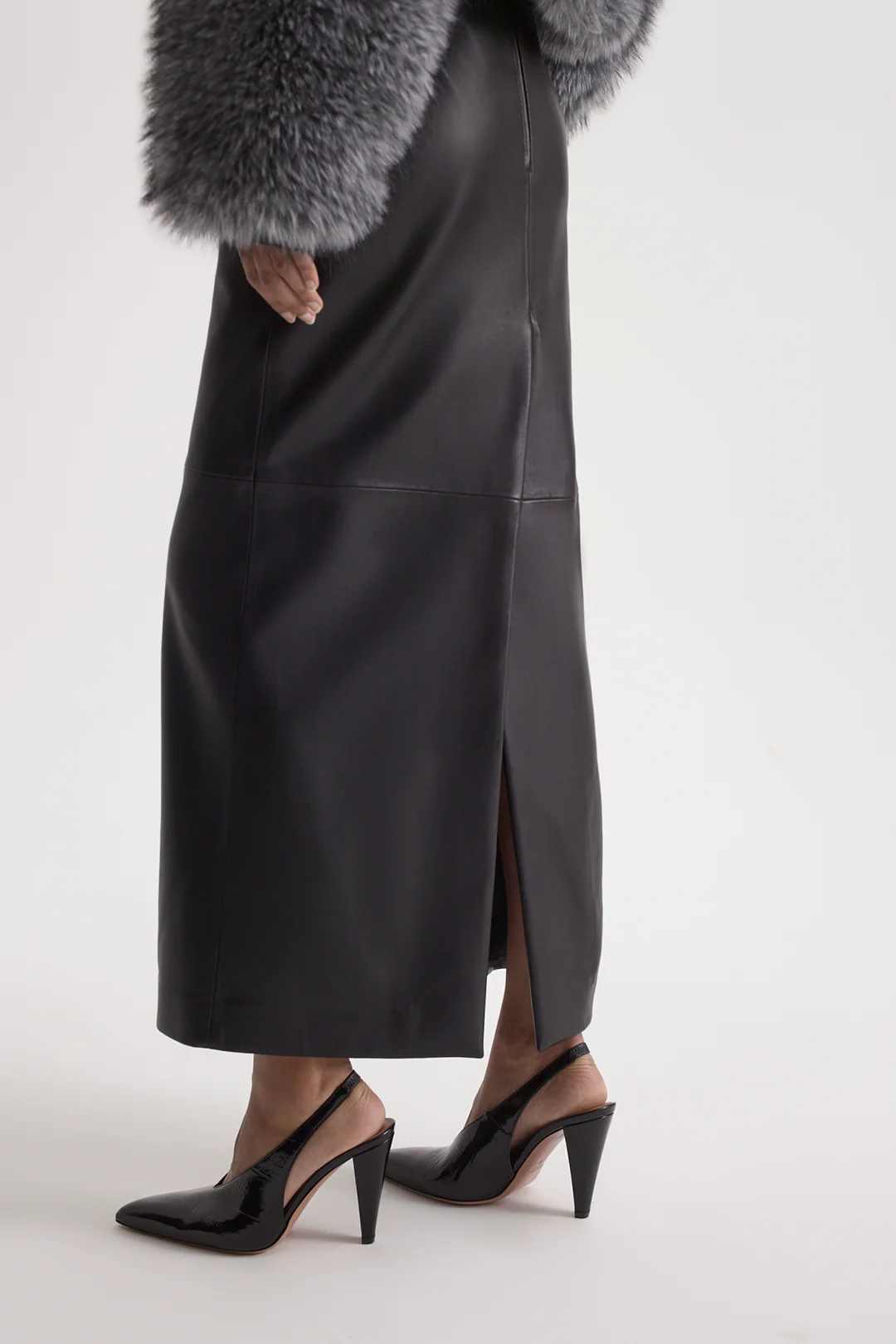 LEATHER PENCIL SKIRT - Image 8