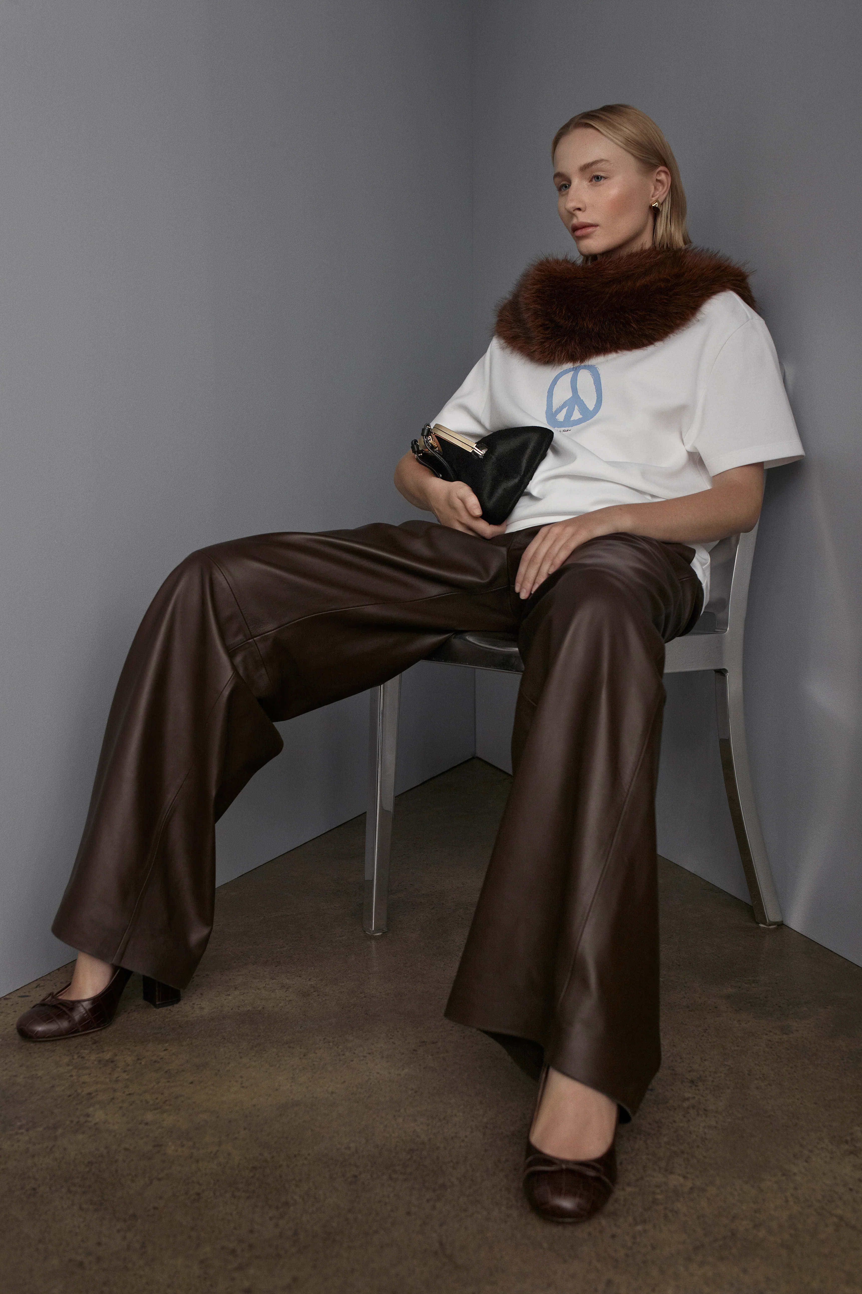 PEACE LOOSE FIT TSHIRT - Image 3