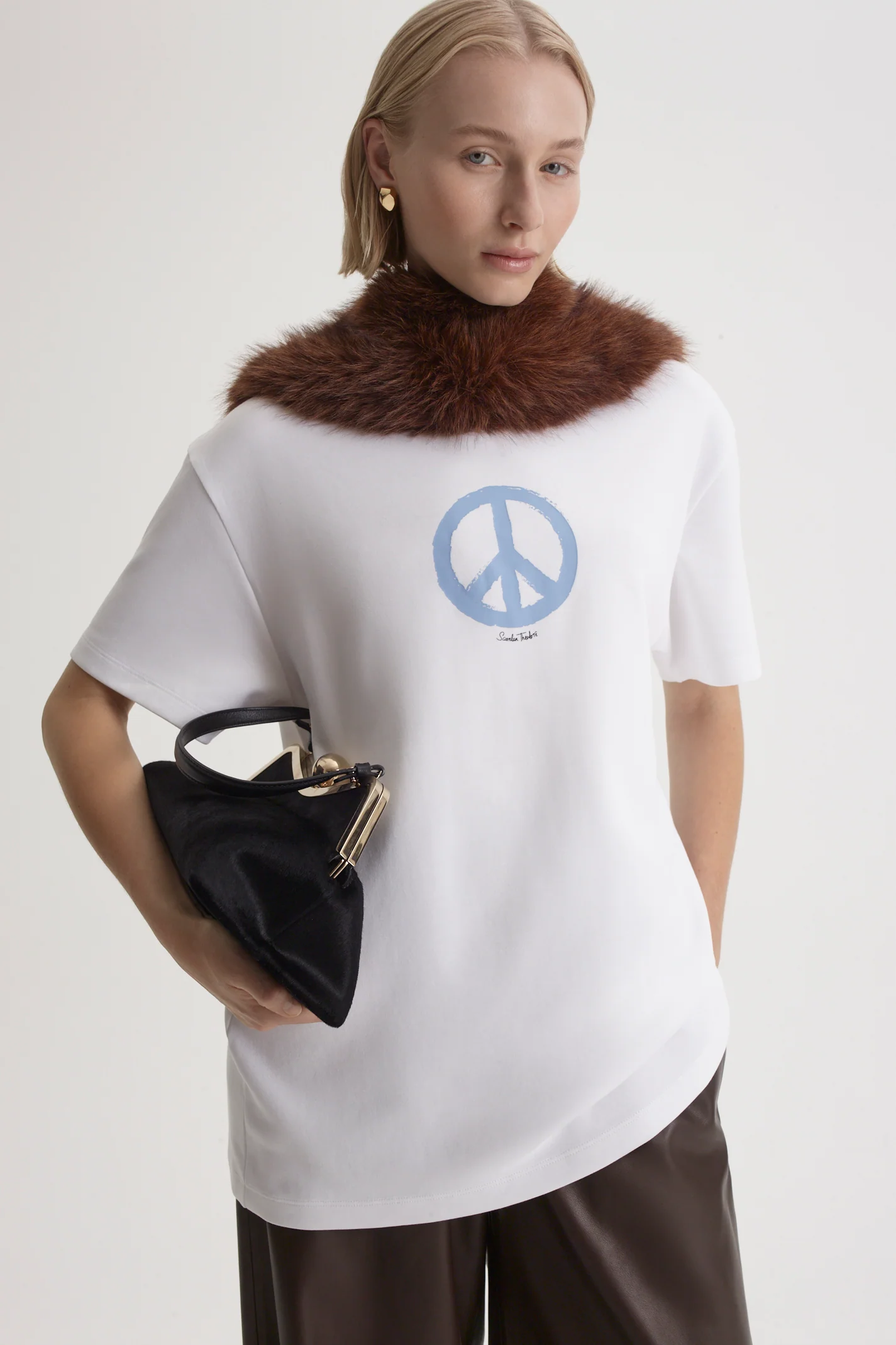 PEACE LOOSE FIT TSHIRT - Image 4