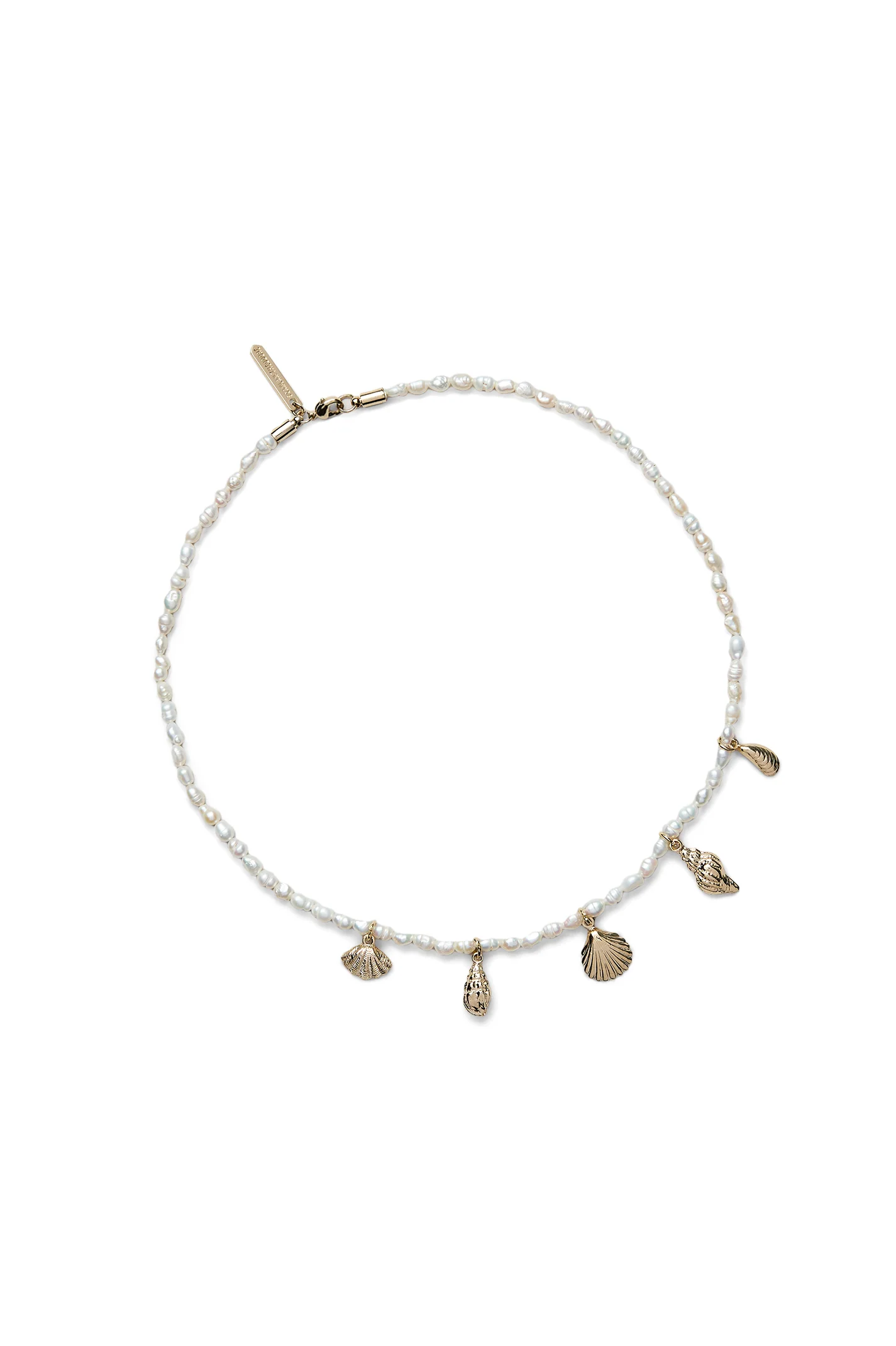 PEARL CHARMS CHOKER
