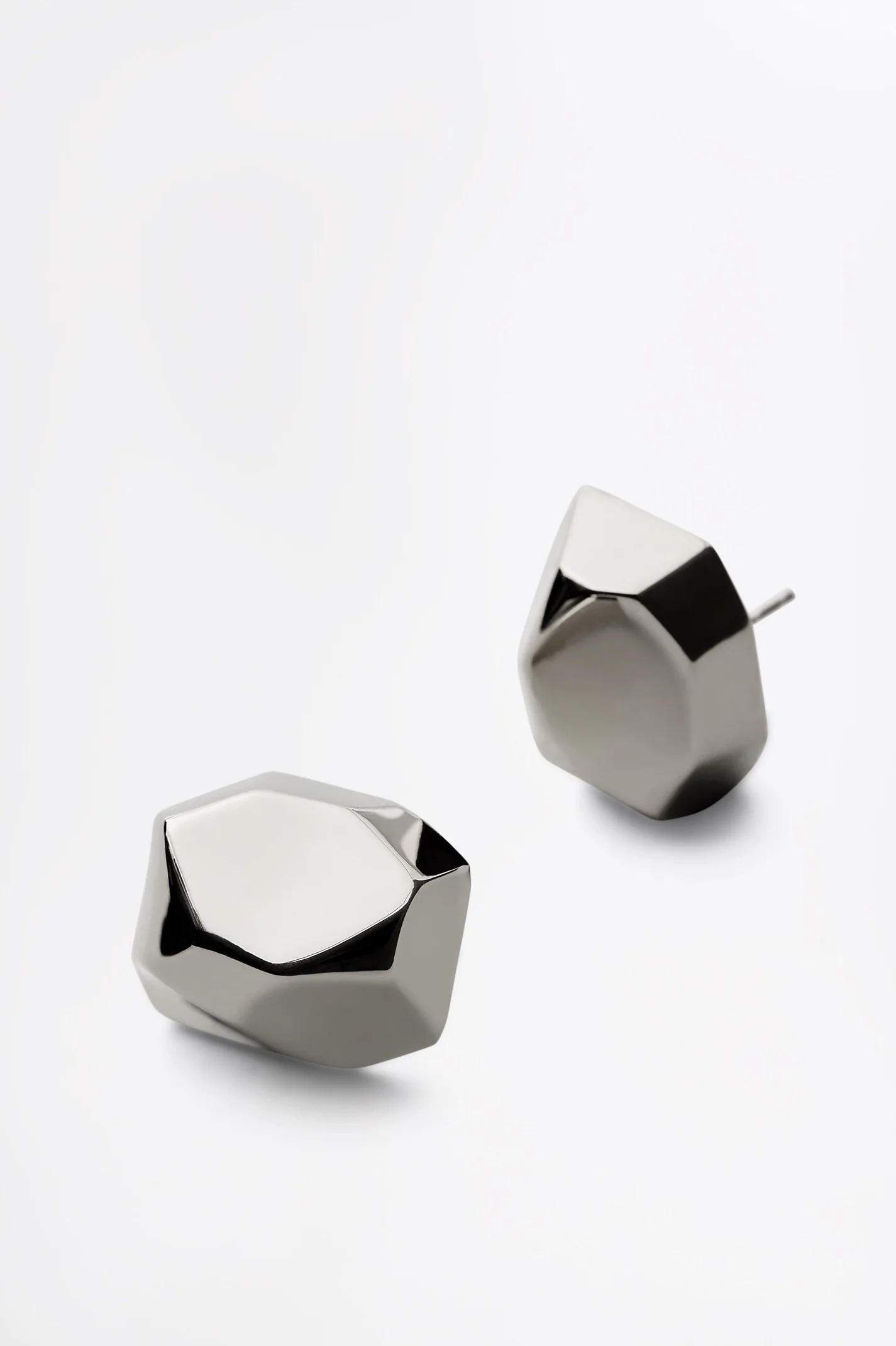 PETRA STUDS - Image 2
