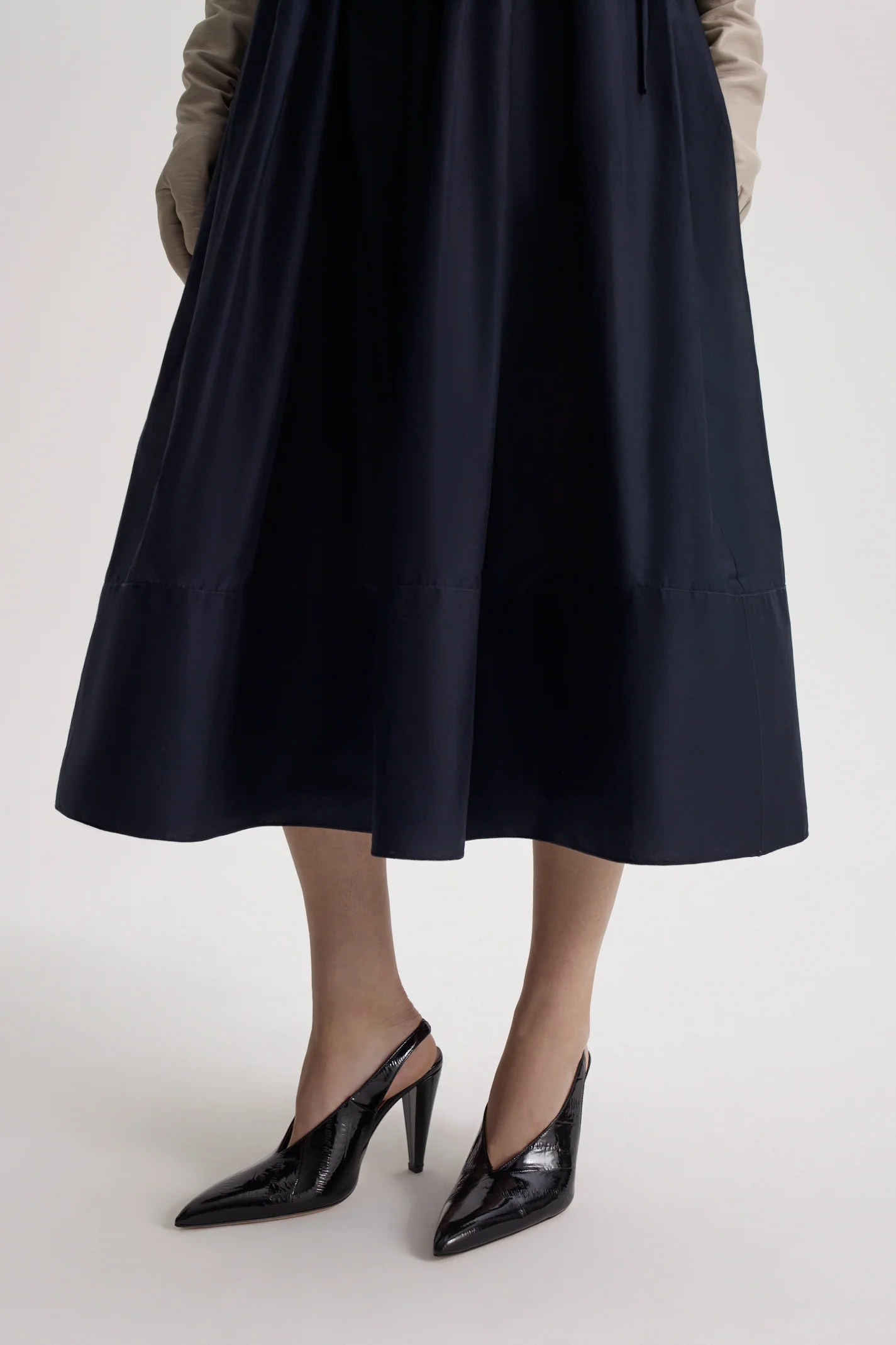 POLISHED VOILE SWEATER DRESS - Image 8