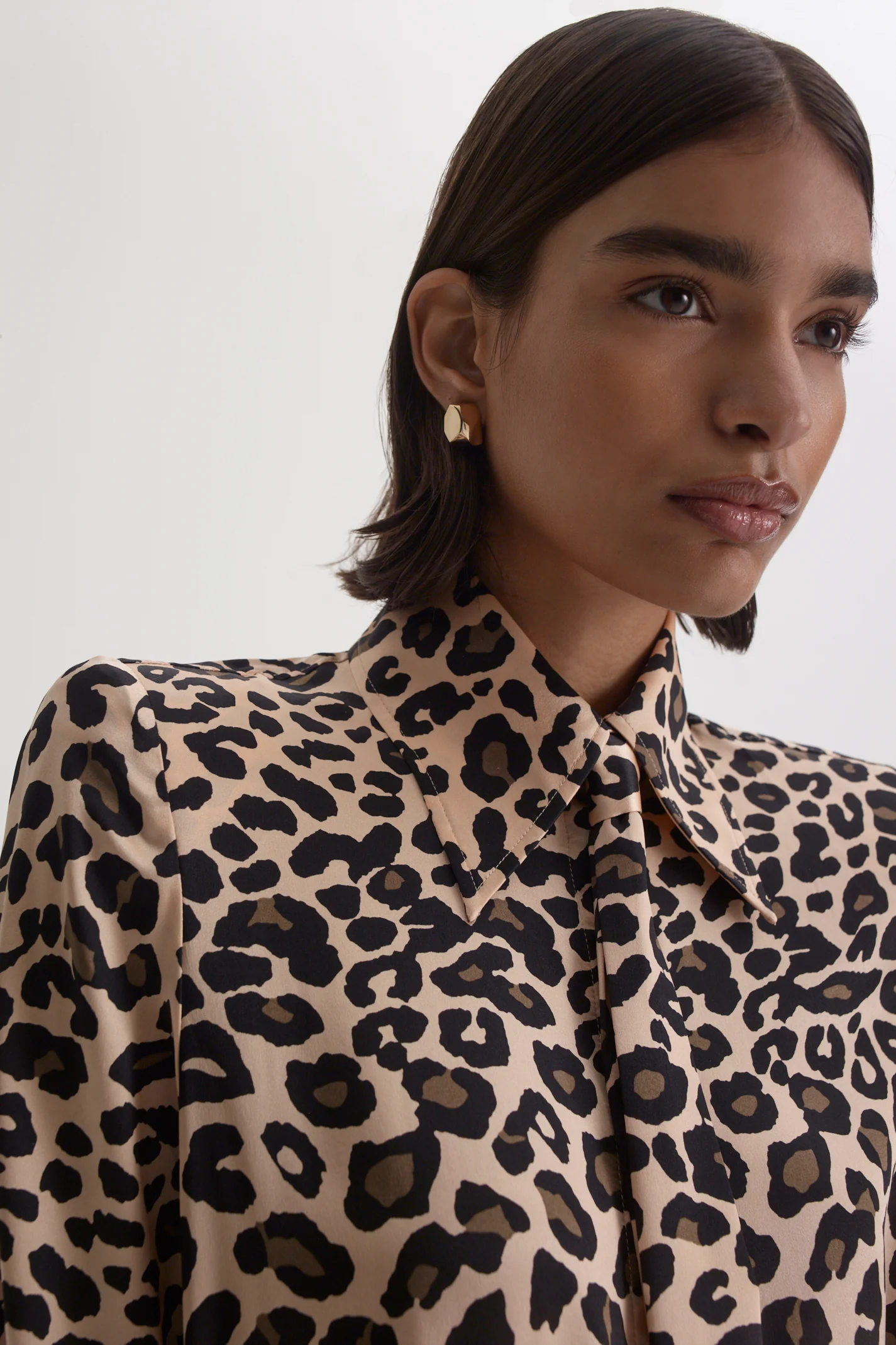 SILK ANIMAL PRINT TIE SHIRT - Image 7