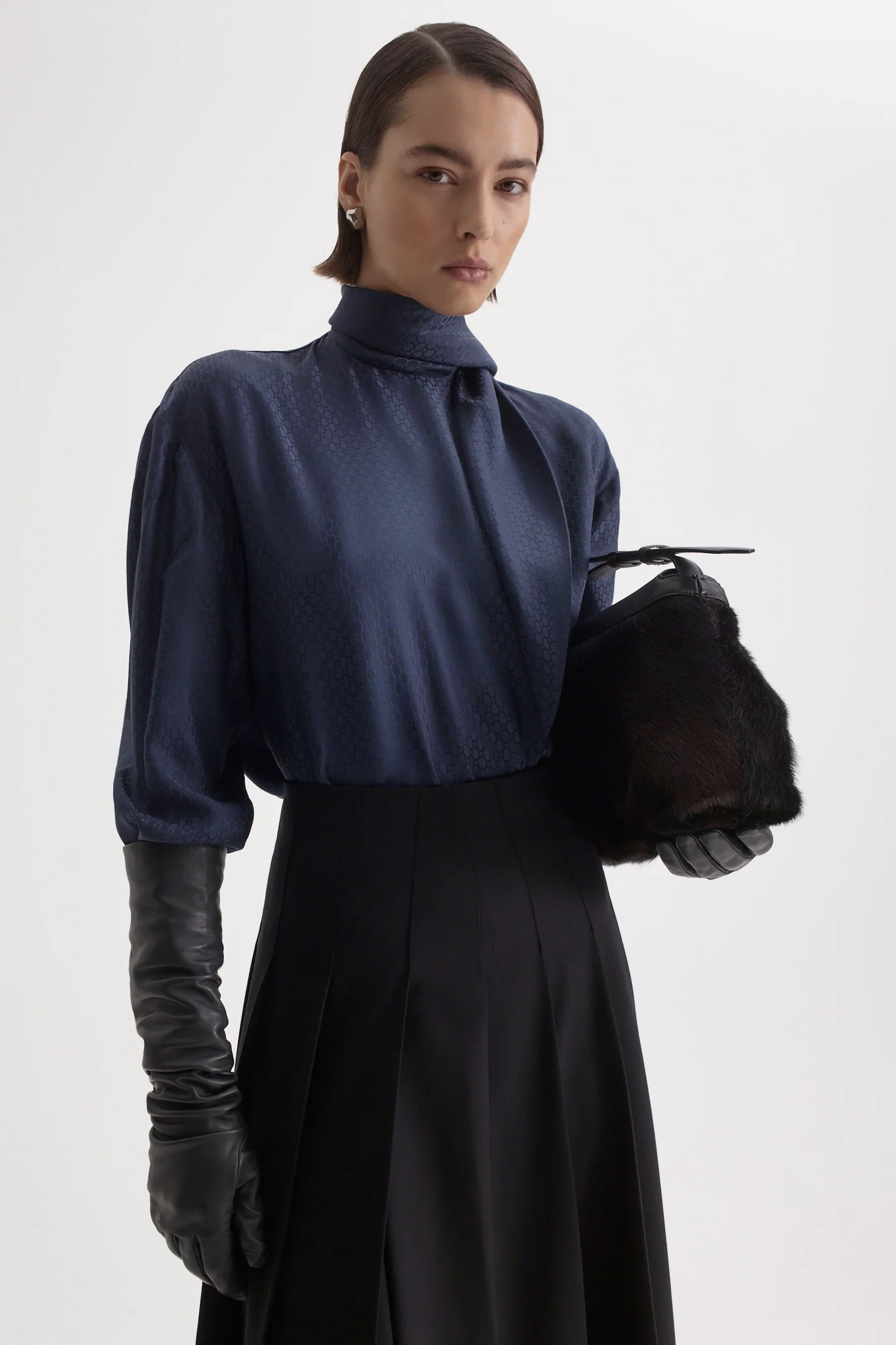 SILK CHAIN JACQUARD BLOUSE - Image 3