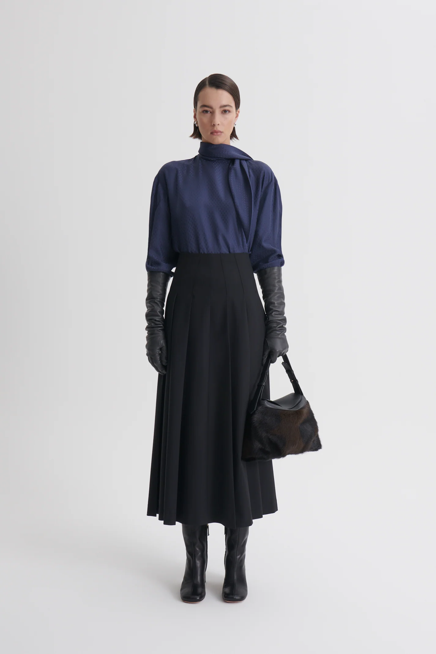 SILK CHAIN JACQUARD BLOUSE - Image 4