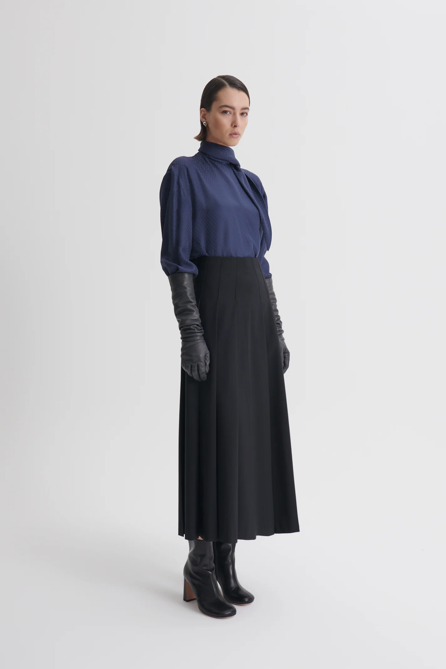 SILK CHAIN JACQUARD BLOUSE - Image 5